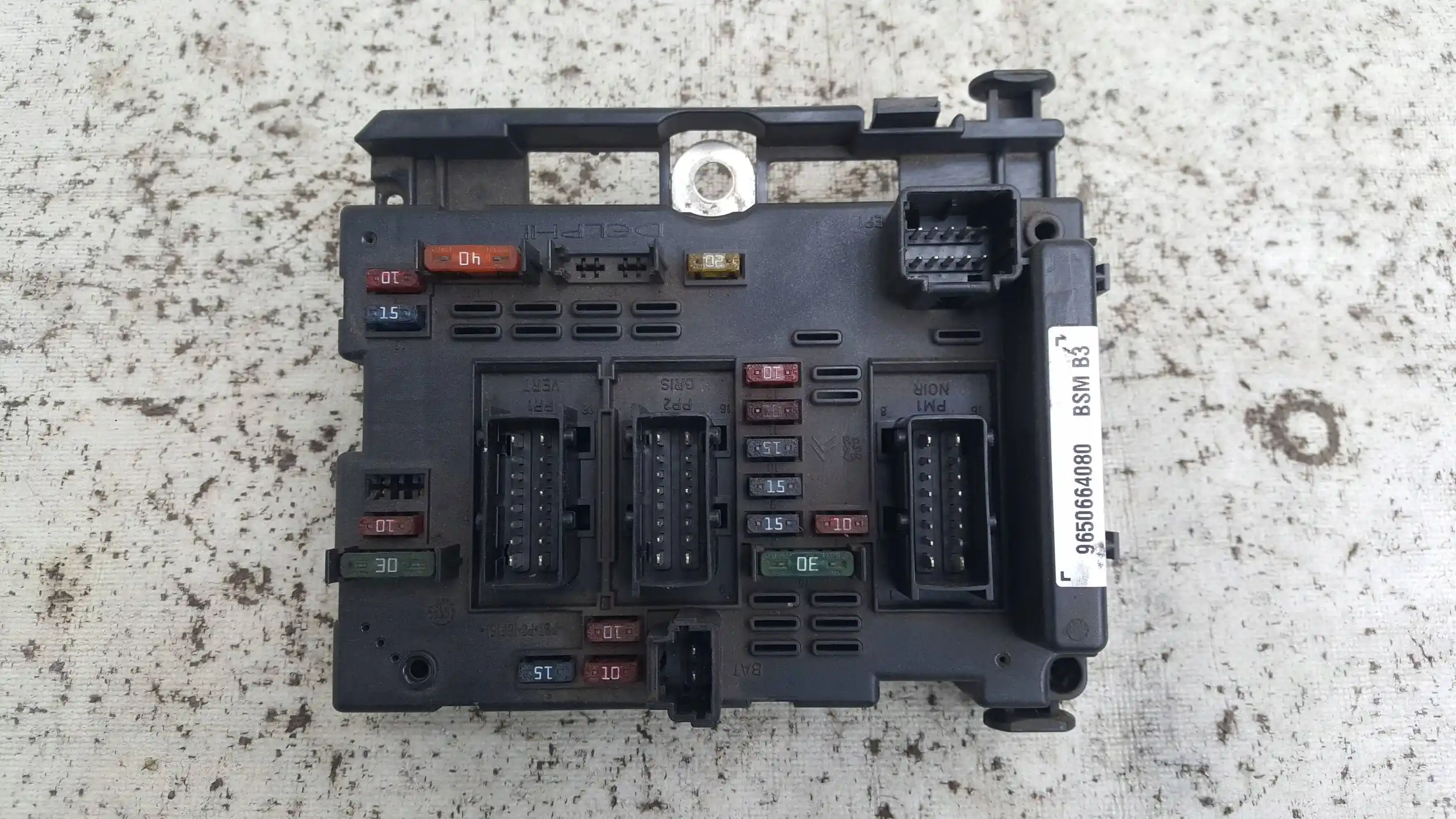 SKRZYNKA BEZPIECZNIKÓW MODUŁ BSM 9650664080 B3 PEUGEOT 307