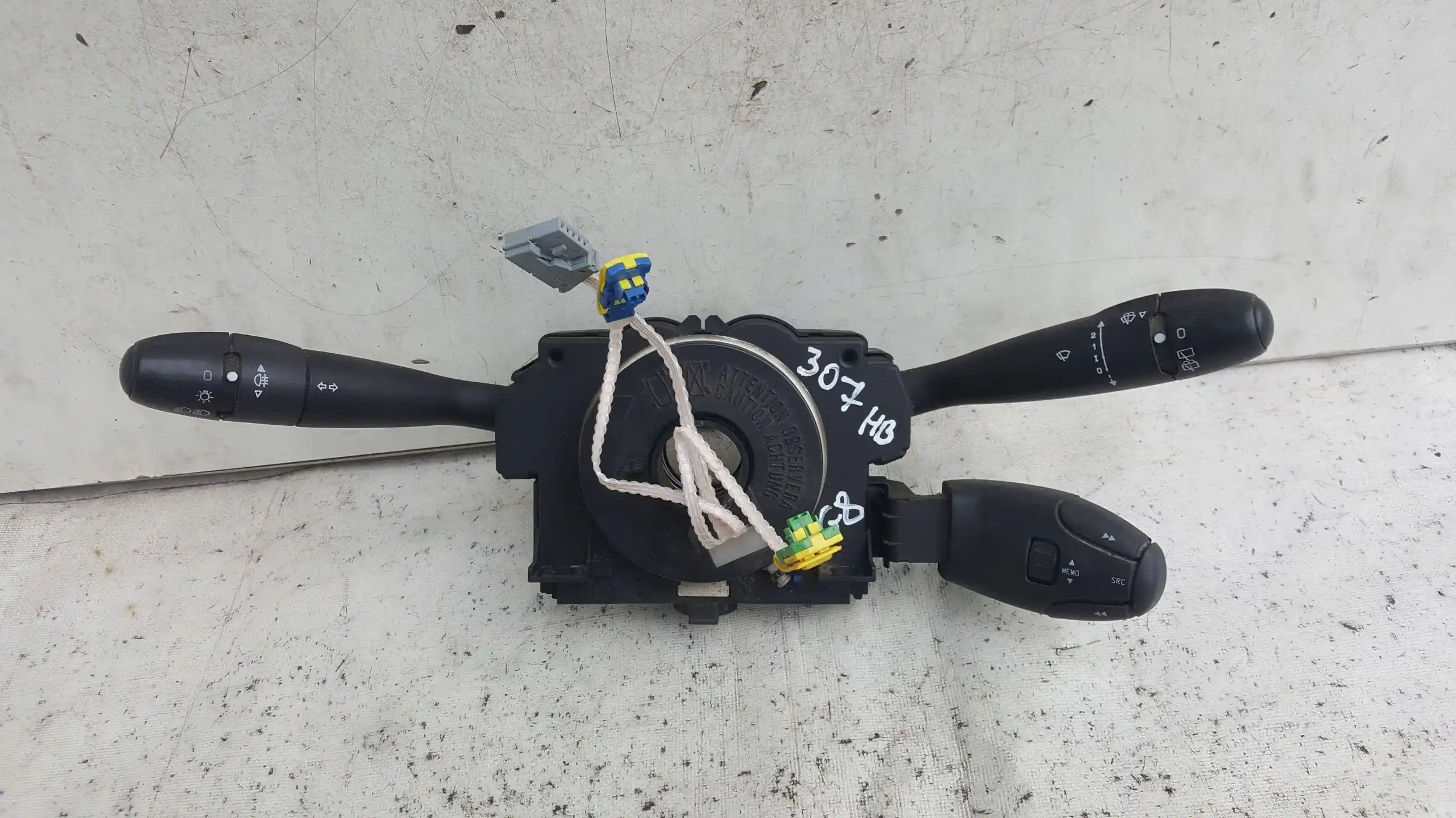 PRZEŁĄCZNIK ZESPOLONY PAJĄK 96477539XT PEUGEOT 307 HB 01