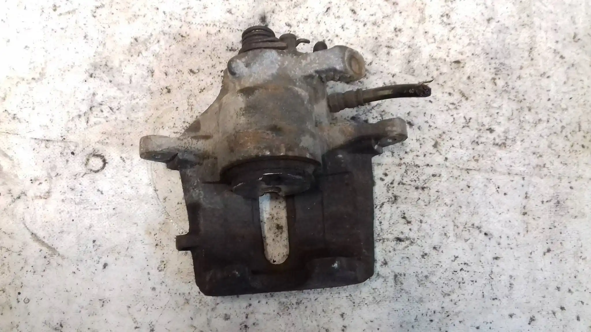 ZACISK PRAWY PRZÓD PRZEDNI CITROEN C5 II 04-08