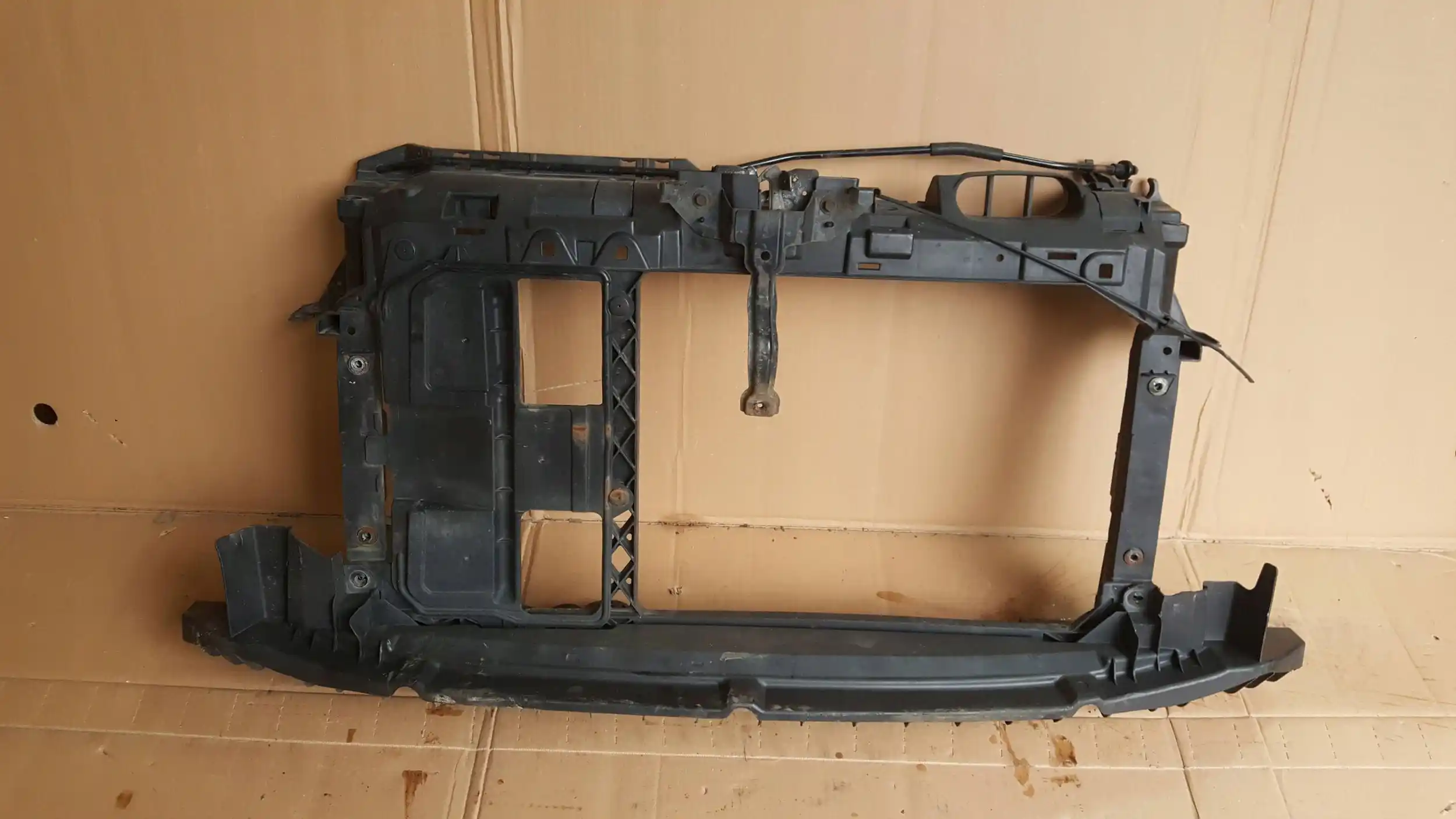 PAS PRZEDNI WZMOCNIENIE DG8053110 MZADA 2 DE 1.3 07-