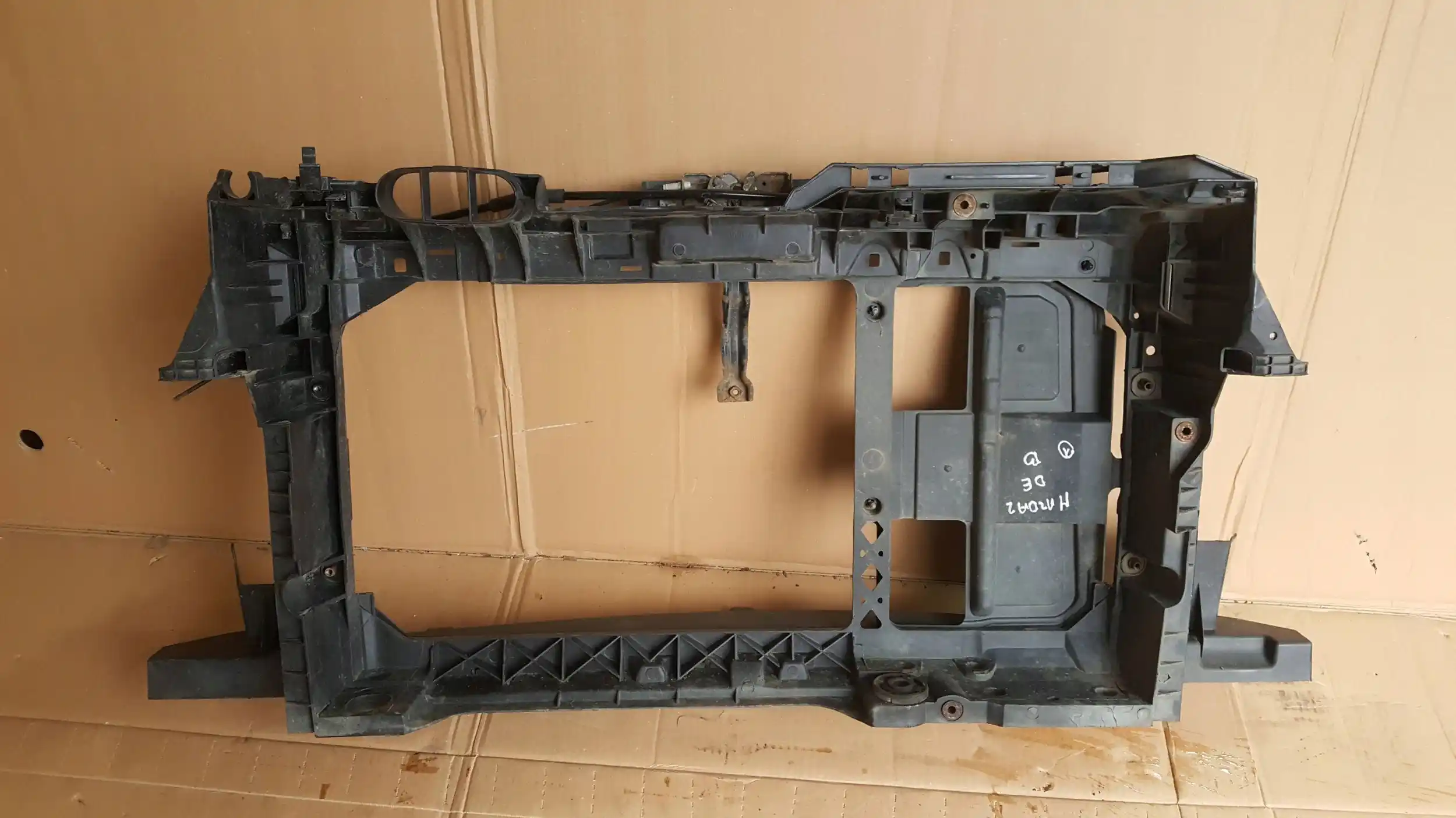 PAS PRZEDNI WZMOCNIENIE DG8053110 MZADA 2 DE 1.3 07-