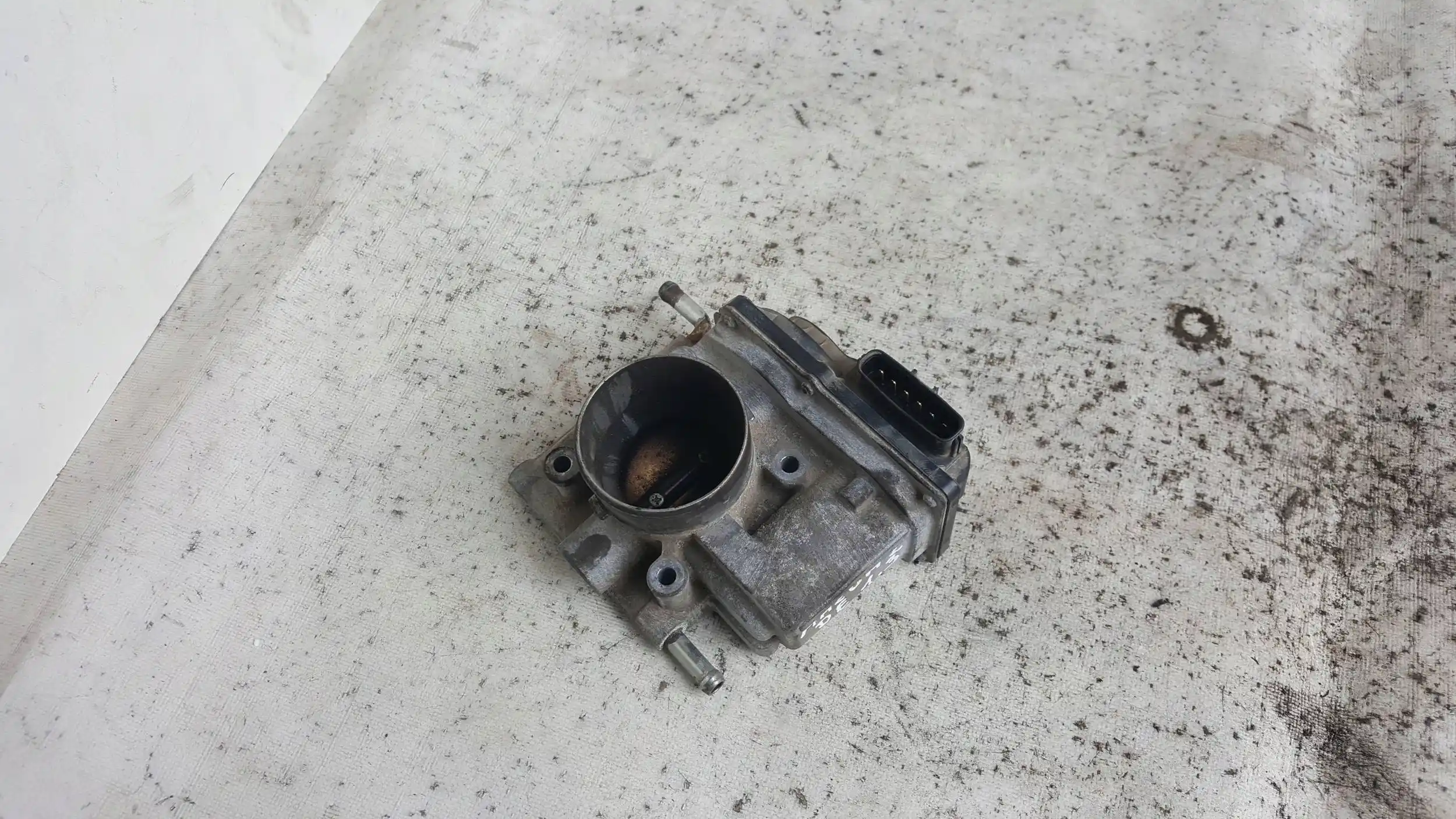 PRZEPUSTNICA ZJ3813640 MAZDA 2 DE 1.3 07-