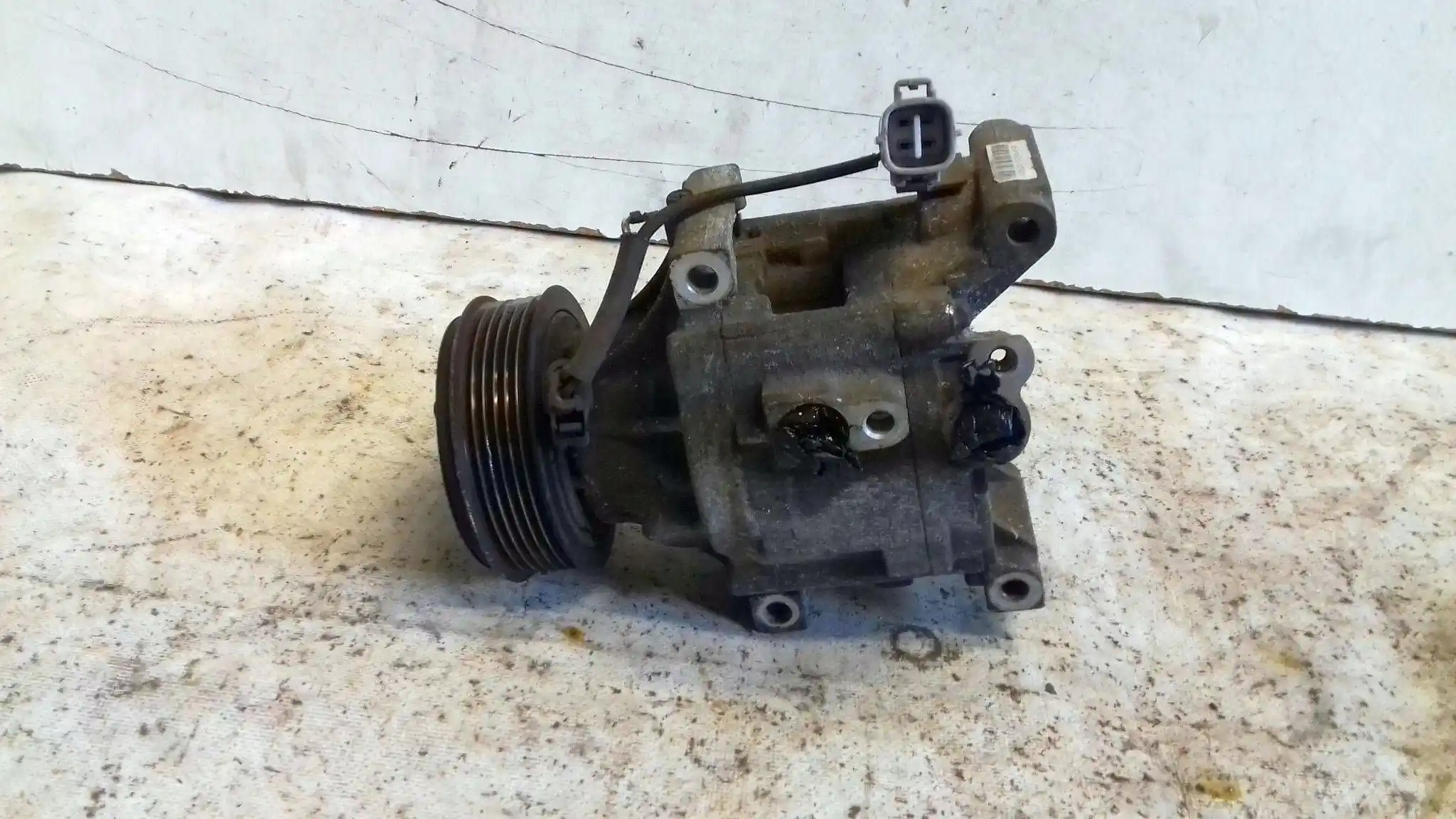 SPRĘŻARKA KOMPRESOR KLIMATYZACJI 4472206360 TOYOTA COROLLA E12 1.4 16V 01-