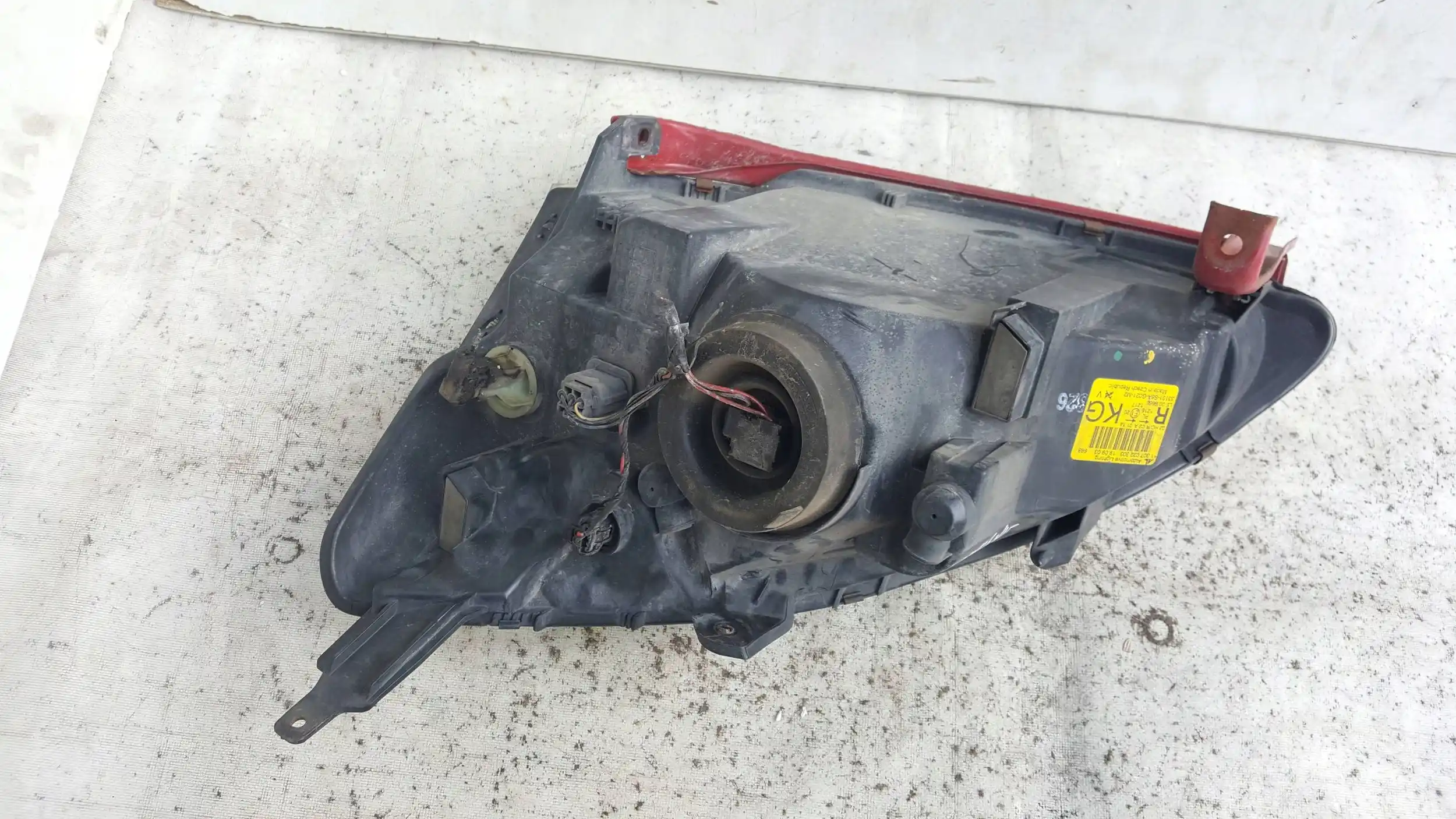 LAMPA PRAWY PRZÓD PRZEDNIA 33101S6AG021M2 HONDA CIVIC VII HB 00-04