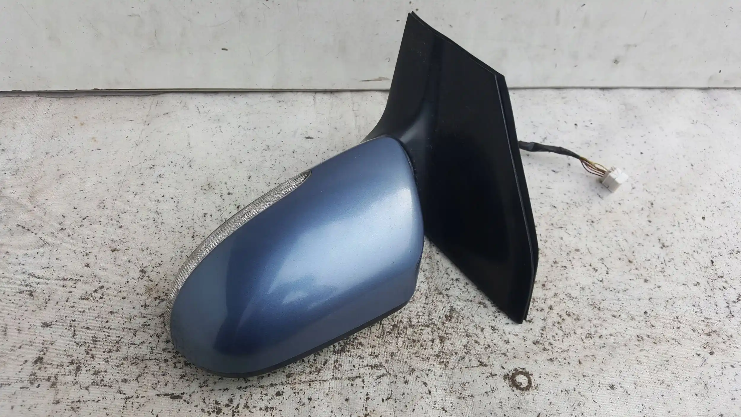LUSTERKO LEWE ELEKTRYCZNE 7 PIN HONDA CIVIC VII 5D LIFT 04-06 B512M