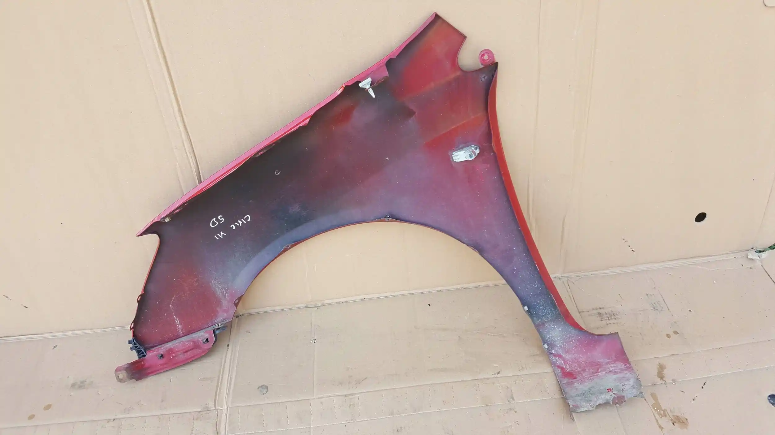 BŁOTNIK PRAWY PRZÓD PRZEDNI HONDA CIVIC VII 5D HB 00-04 R502