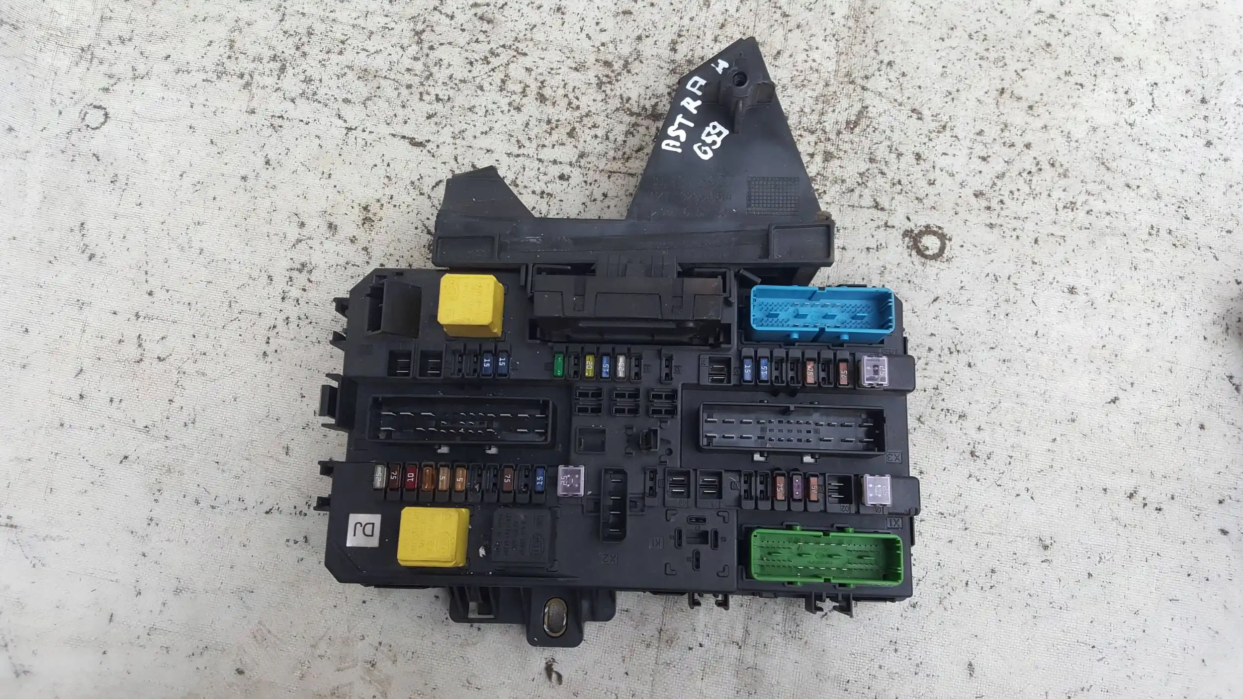 KOMPUTER 5WK9379 55557472 ZESTAW IMMO OPEL ASTRA H 1.8 16V 04-