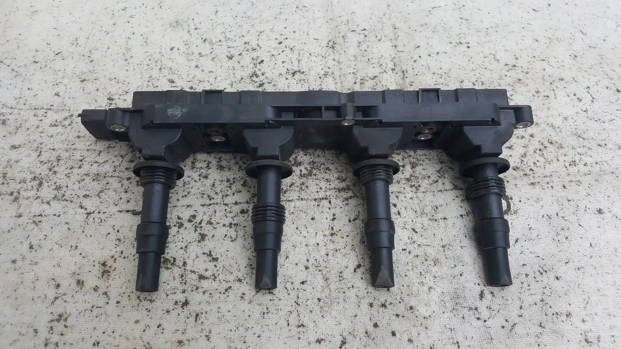 CEWKA ZAPŁONOWA 0040100342 SAAB OPEL ASTRA H 1.8 16V