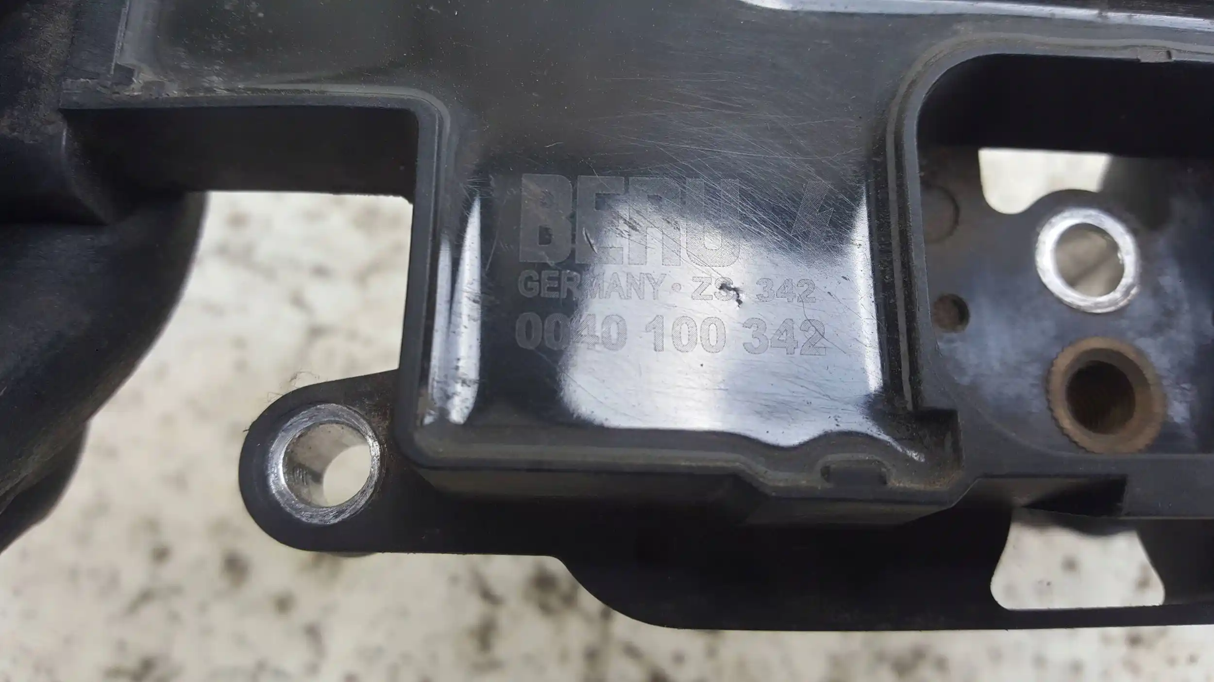 CEWKA ZAPŁONOWA 0040100342 SAAB OPEL ASTRA H 1.8 16V