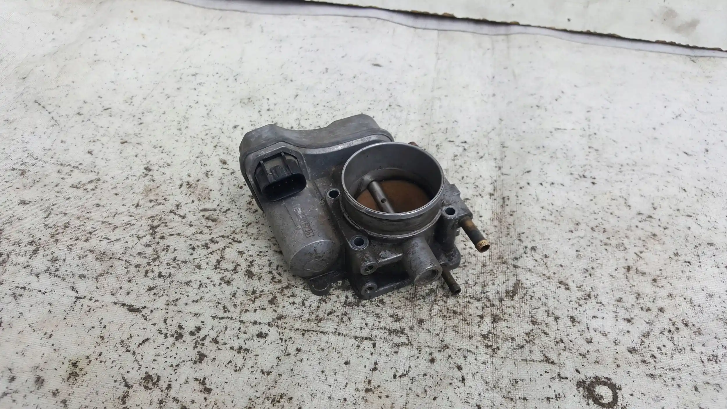 PRZEPUSTNICA 5WS91703 09128518 OPEL ZAFIRA MERIVA SIGNUM VECTRA ASTRA H 1.8