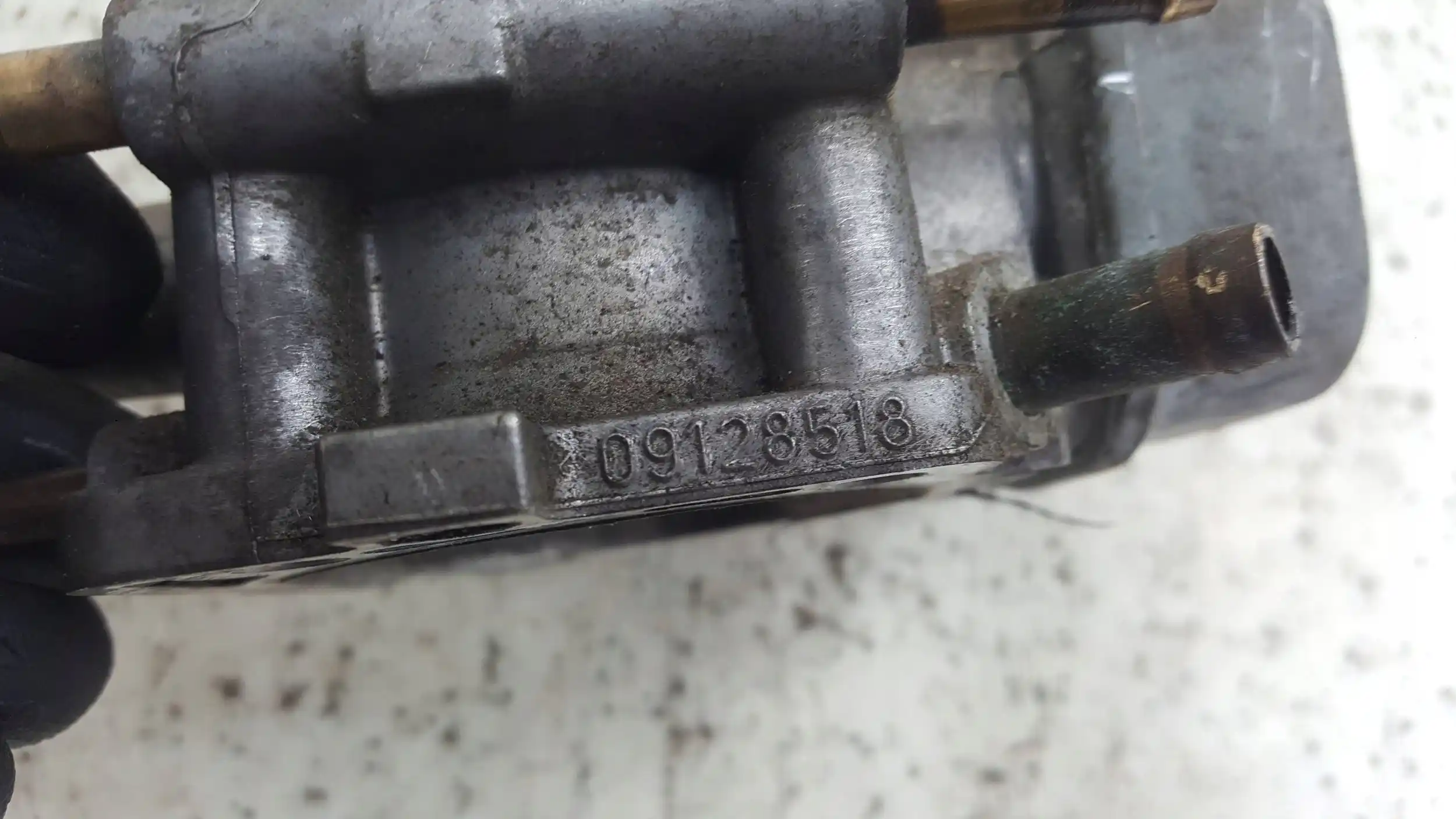 PRZEPUSTNICA 5WS91703 09128518 OPEL ZAFIRA MERIVA SIGNUM VECTRA ASTRA H 1.8
