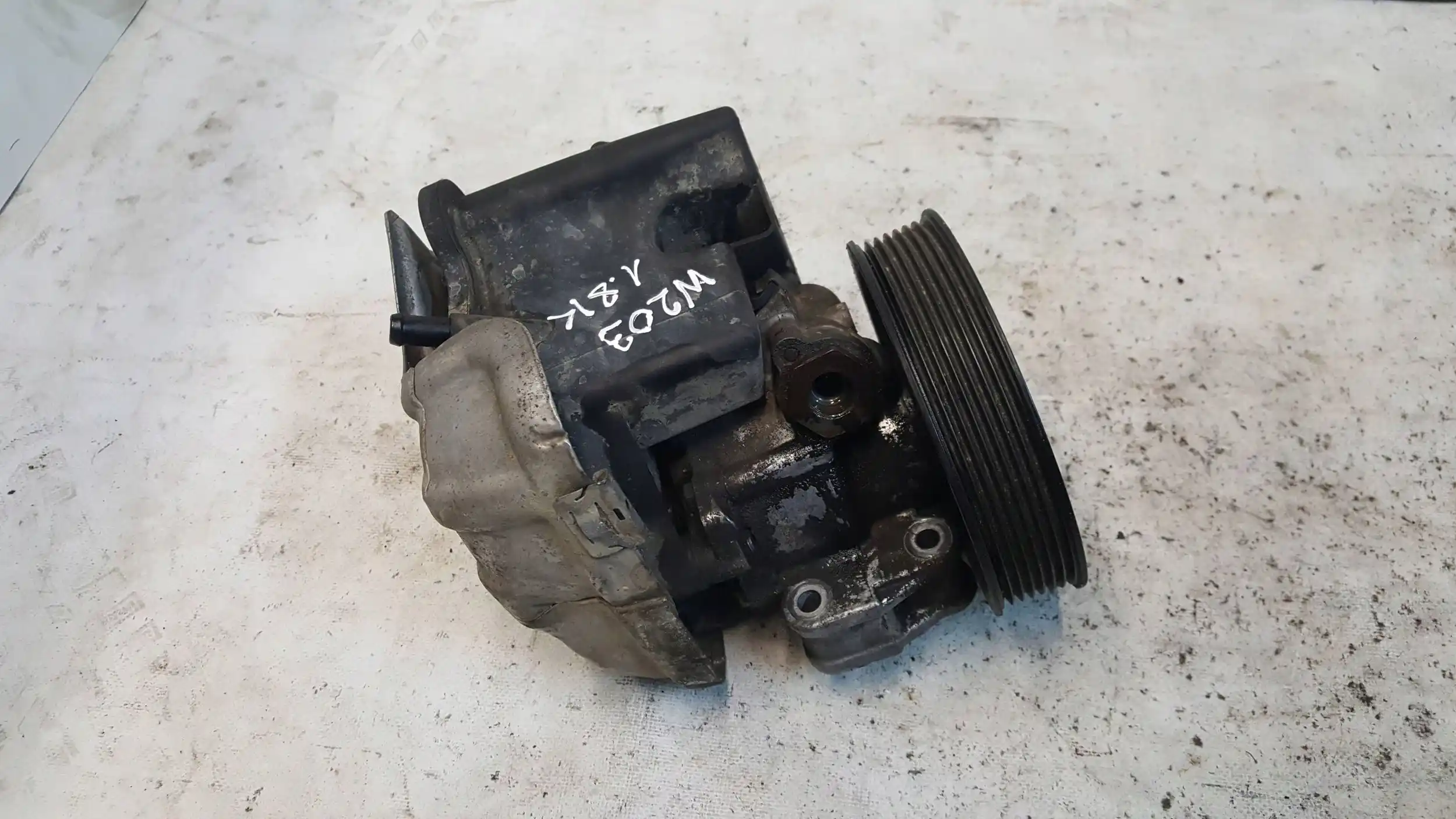 POMPA WSPOMAGANIA 7692900521 MERCEDES C-KLASA W203 1.8 00-