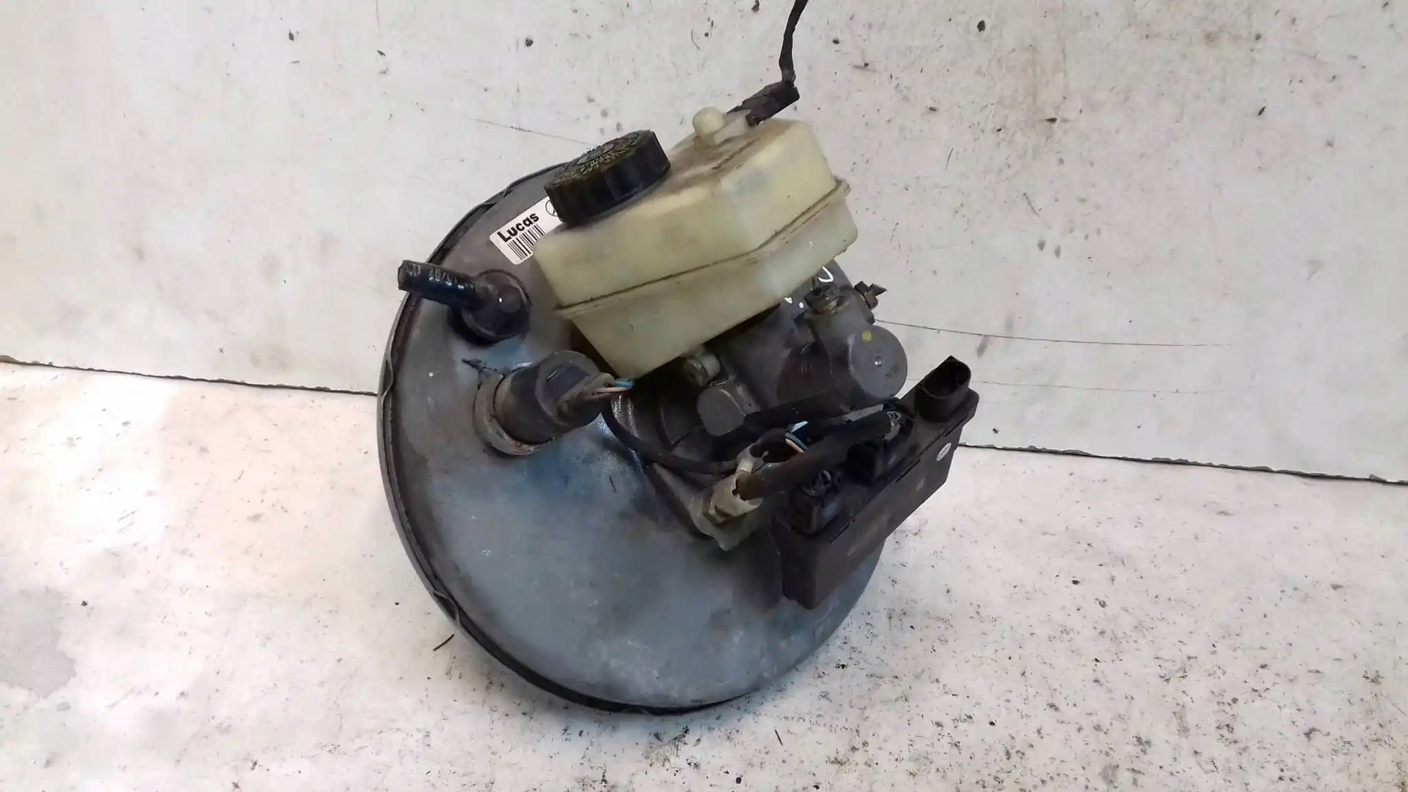 SERWO POMPA HAMULCOWA A0044305730 MERCEDES CLK W208 COUPE 2.3 97-