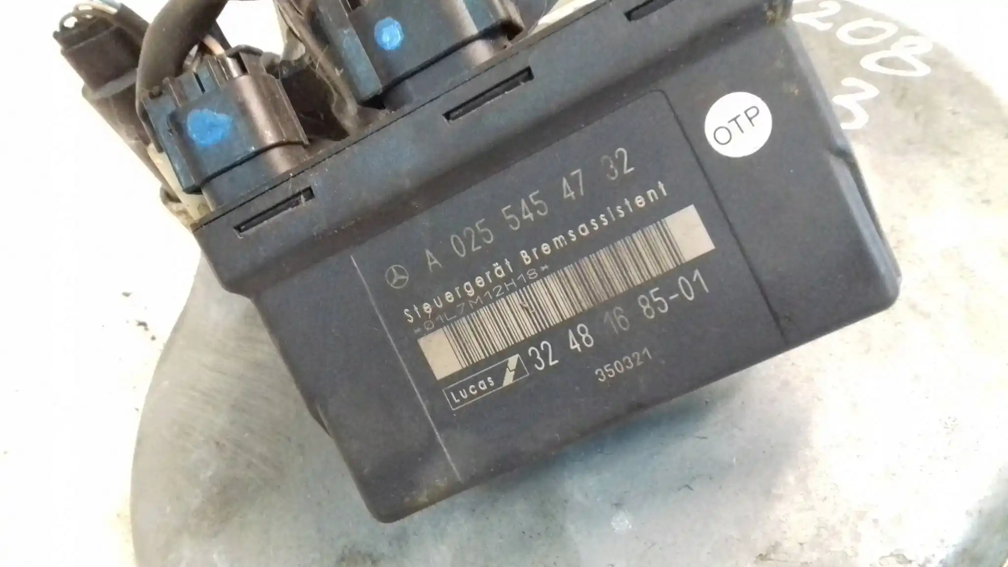 SERWO POMPA HAMULCOWA A0044305730 MERCEDES CLK W208 COUPE 2.3 97-