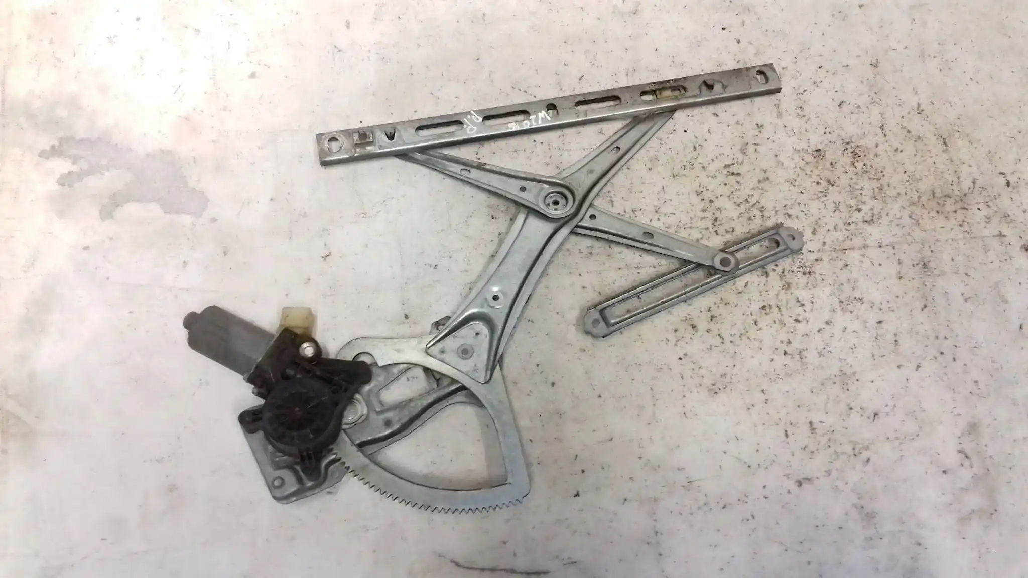 MECHANIZM SILNICZEK SZYBY PRAWY MERCEDES CLK W208 COUPE 97-