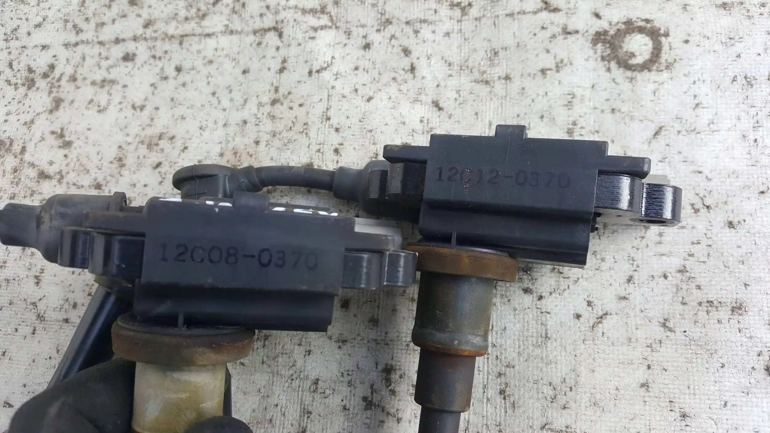 CEWKA CEWKI ZAPŁONOWE SUZUKI LIANA 1.6 16V 01-