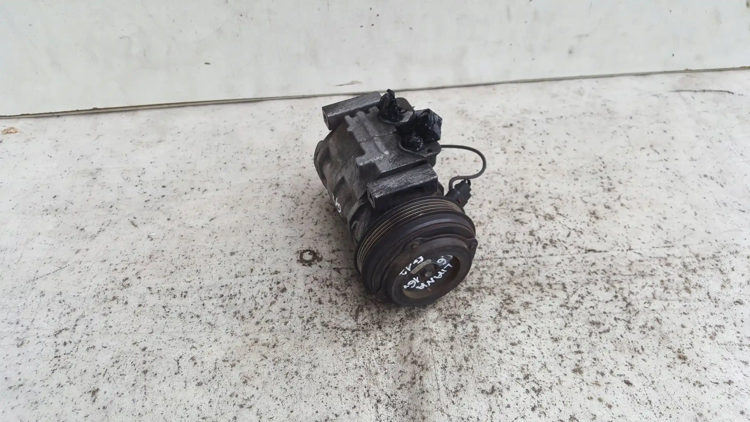 SPRĘŻARKA KOMPRESOR KLIMATYZACJI 4472203393 SUZUKI LIANA 1.6 16V 01-