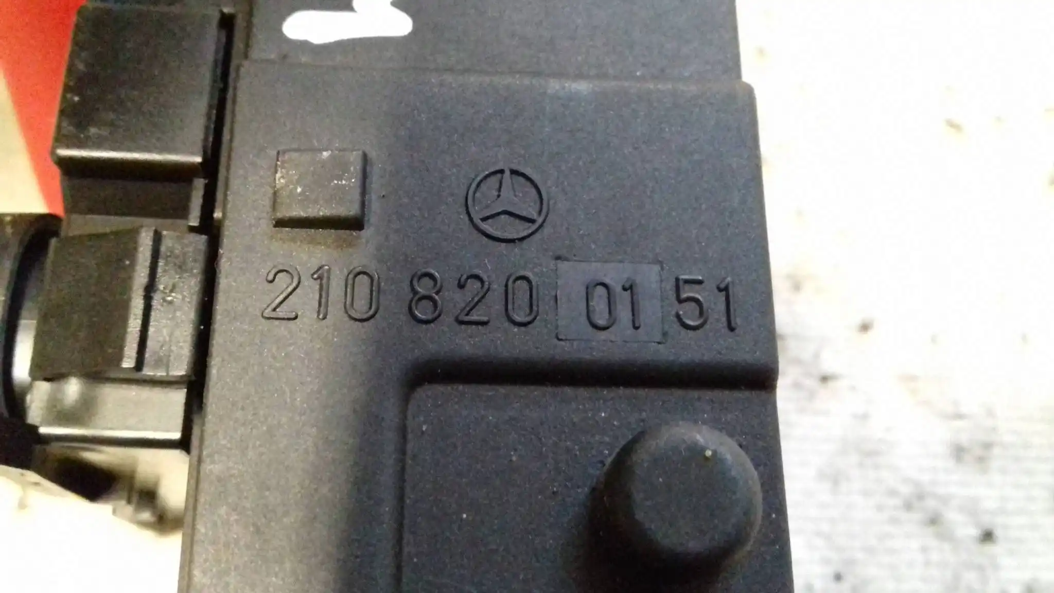 PANEL PODGRZEWANIA FOTELI 2108200151 2088200310 MERCEDES CLK W208 COUPE 97-