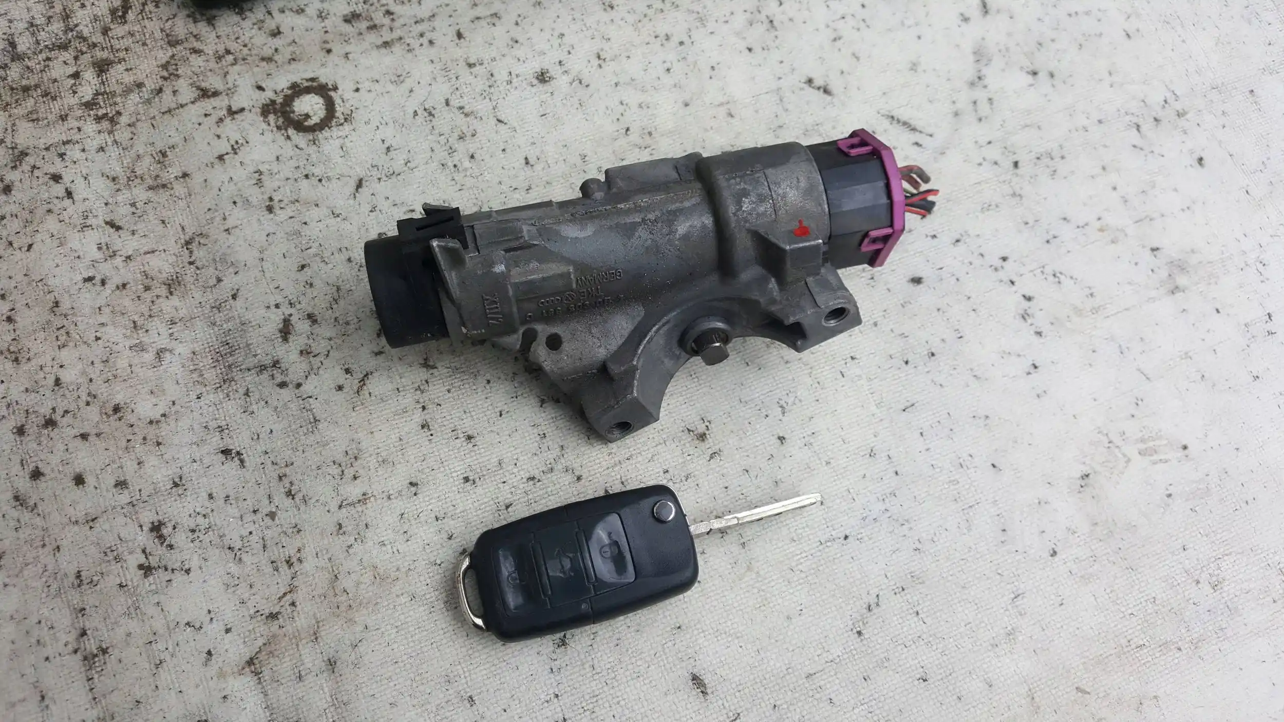 KOMPUTER 045906019CE ZESTAW IMMO SKODA FABIA II 1.4 TDI 07-