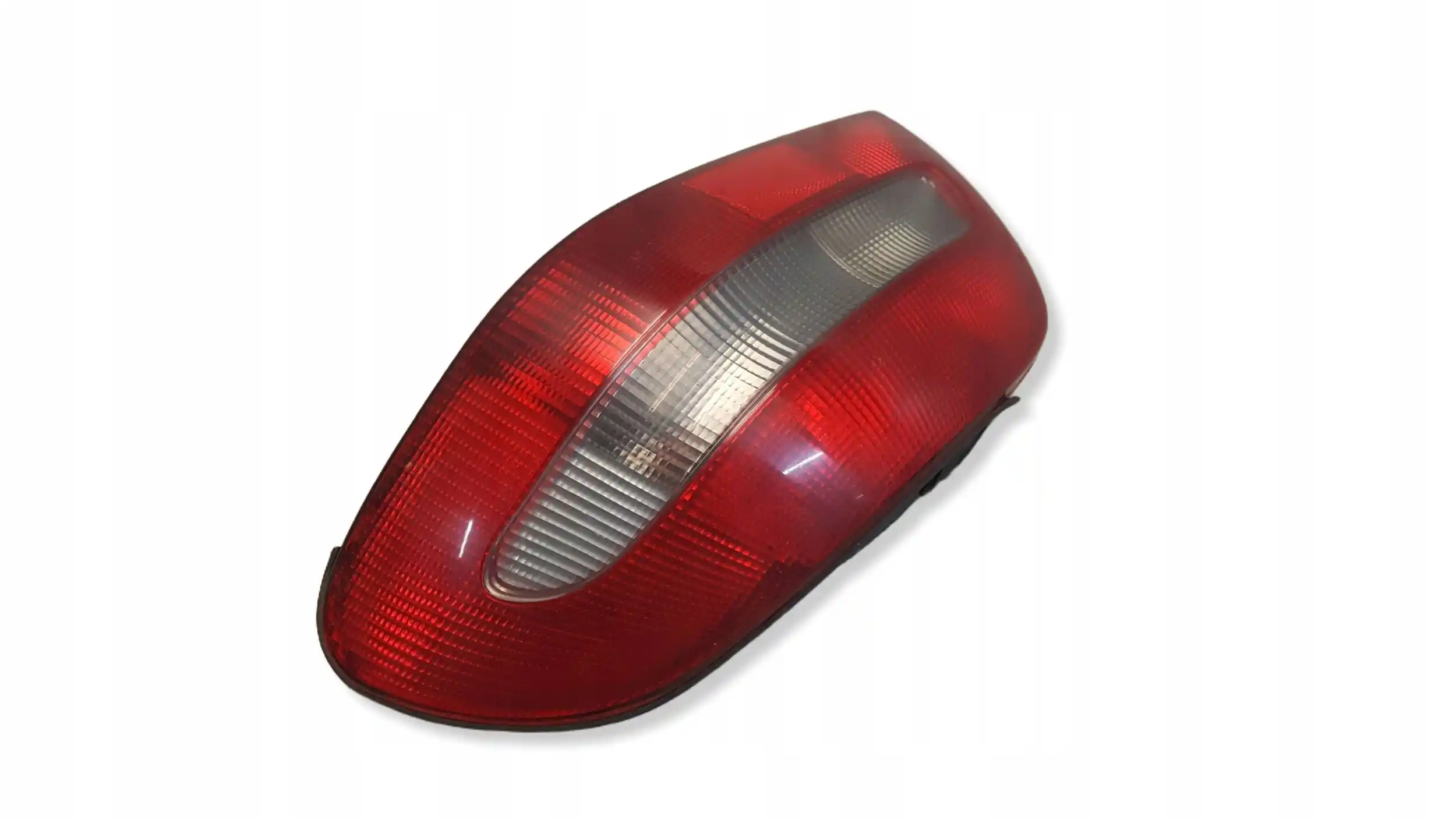 LAMPA PRAWY TYŁ TYLNA VOLVO C70 I 98-05