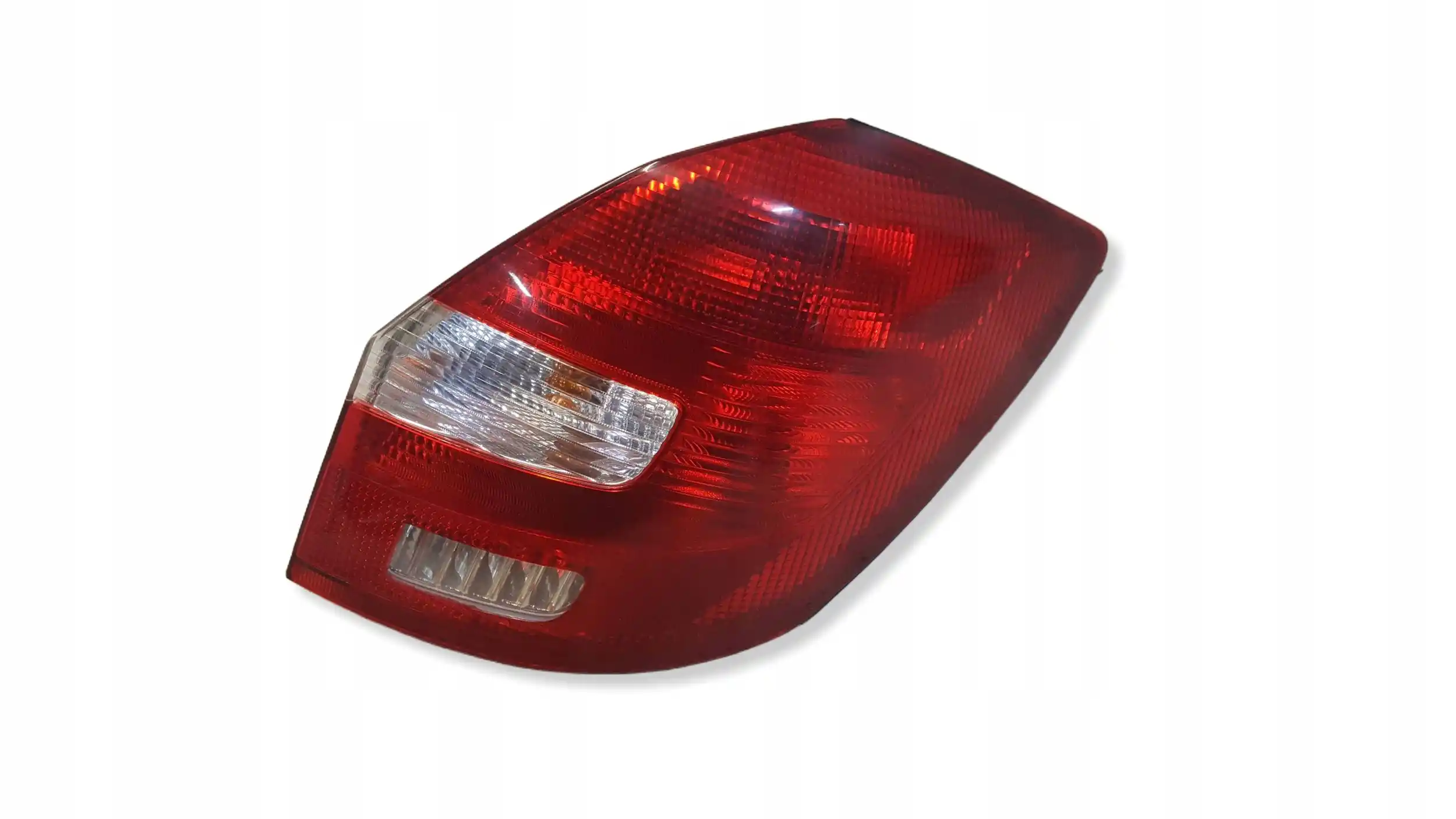 LAMPA PRAWY TYŁ TYLNA SKODA FABIA II KOMBI 07-10