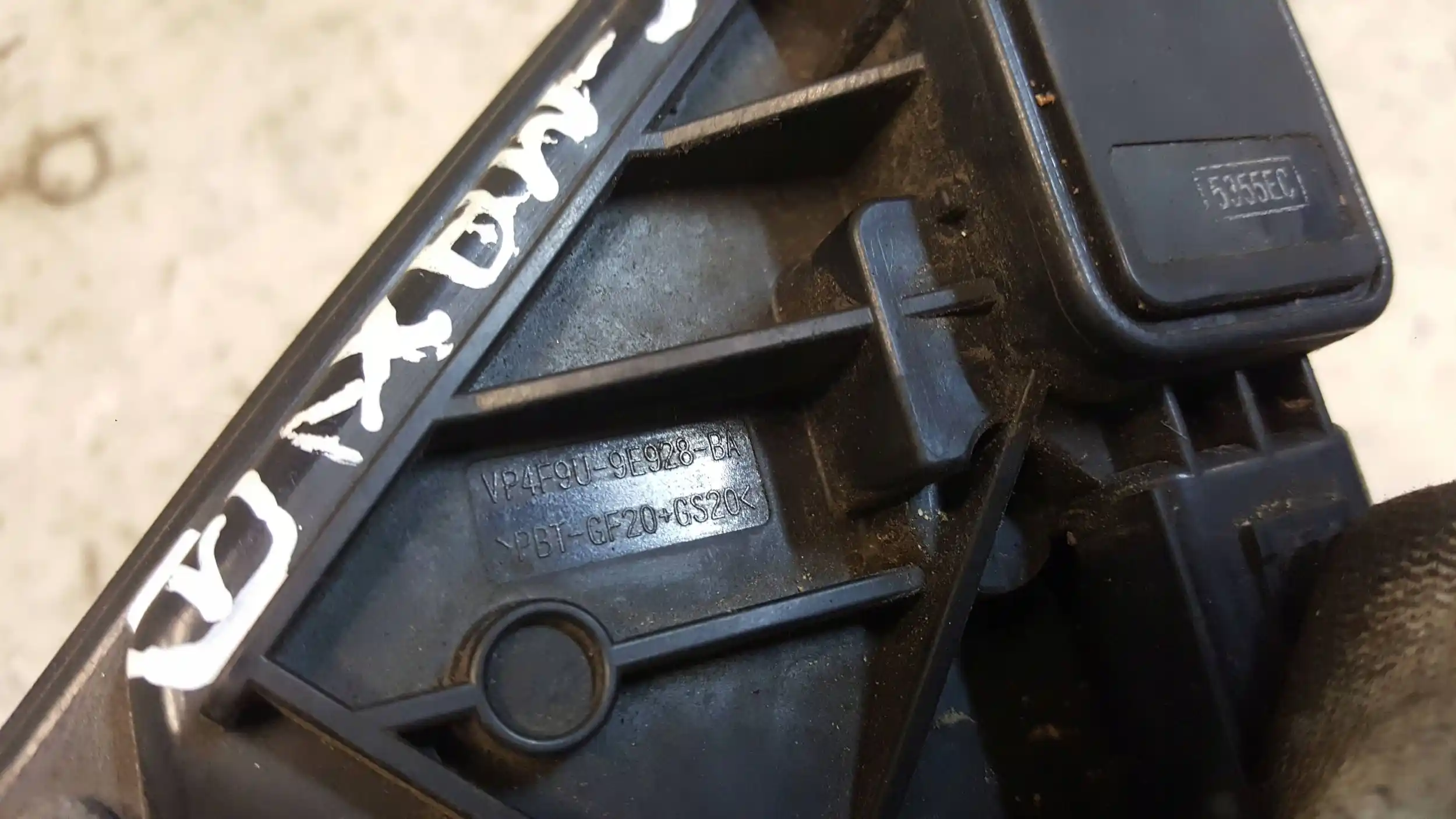 PRZEPUSTNICA VP4F9U9E928BA FORD FOCUS MK2 1.6 16V 04-