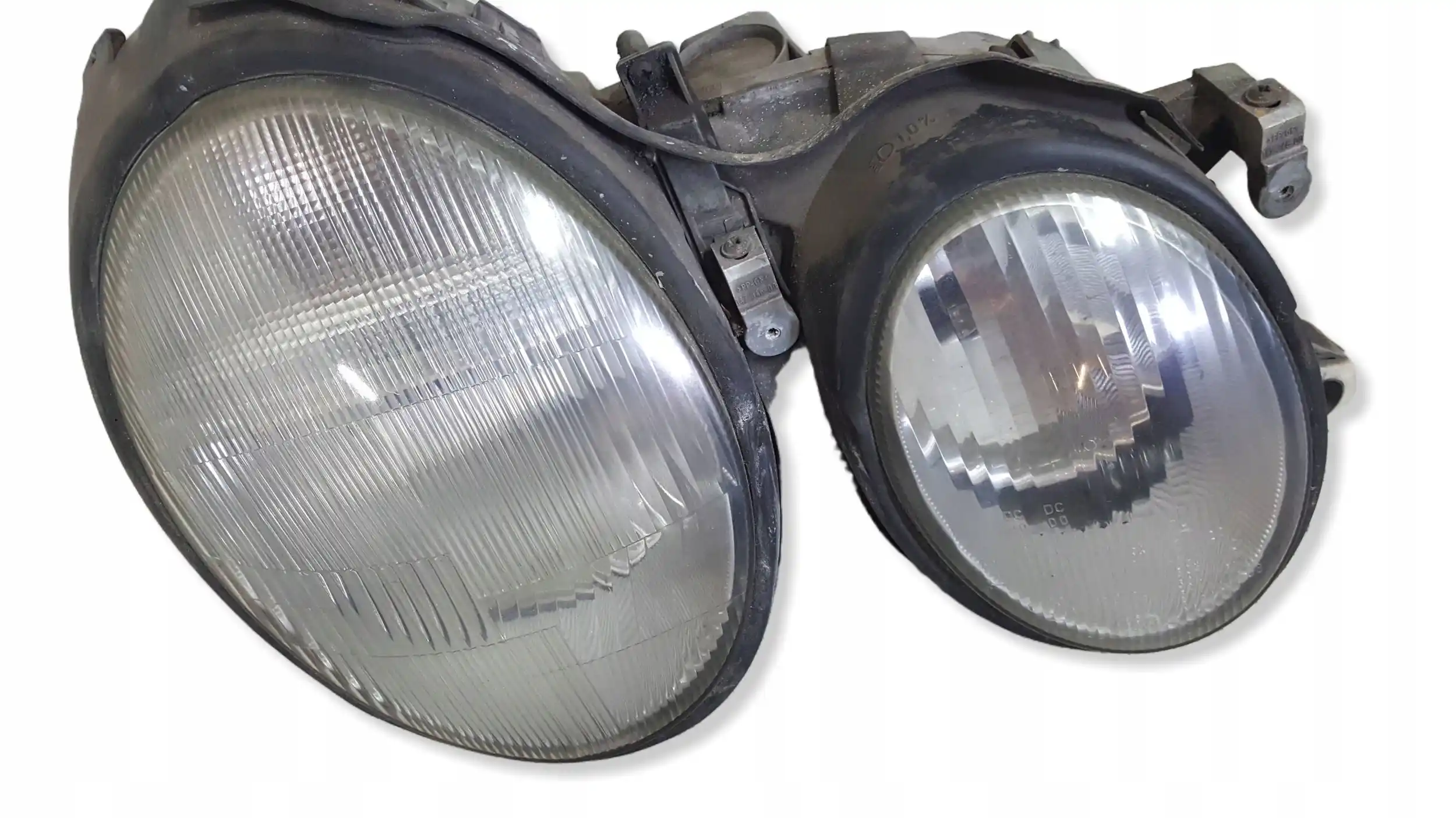 LAMPA PRAWY PRZÓD PRZEDNIA MERCEDES CLK W208 97-