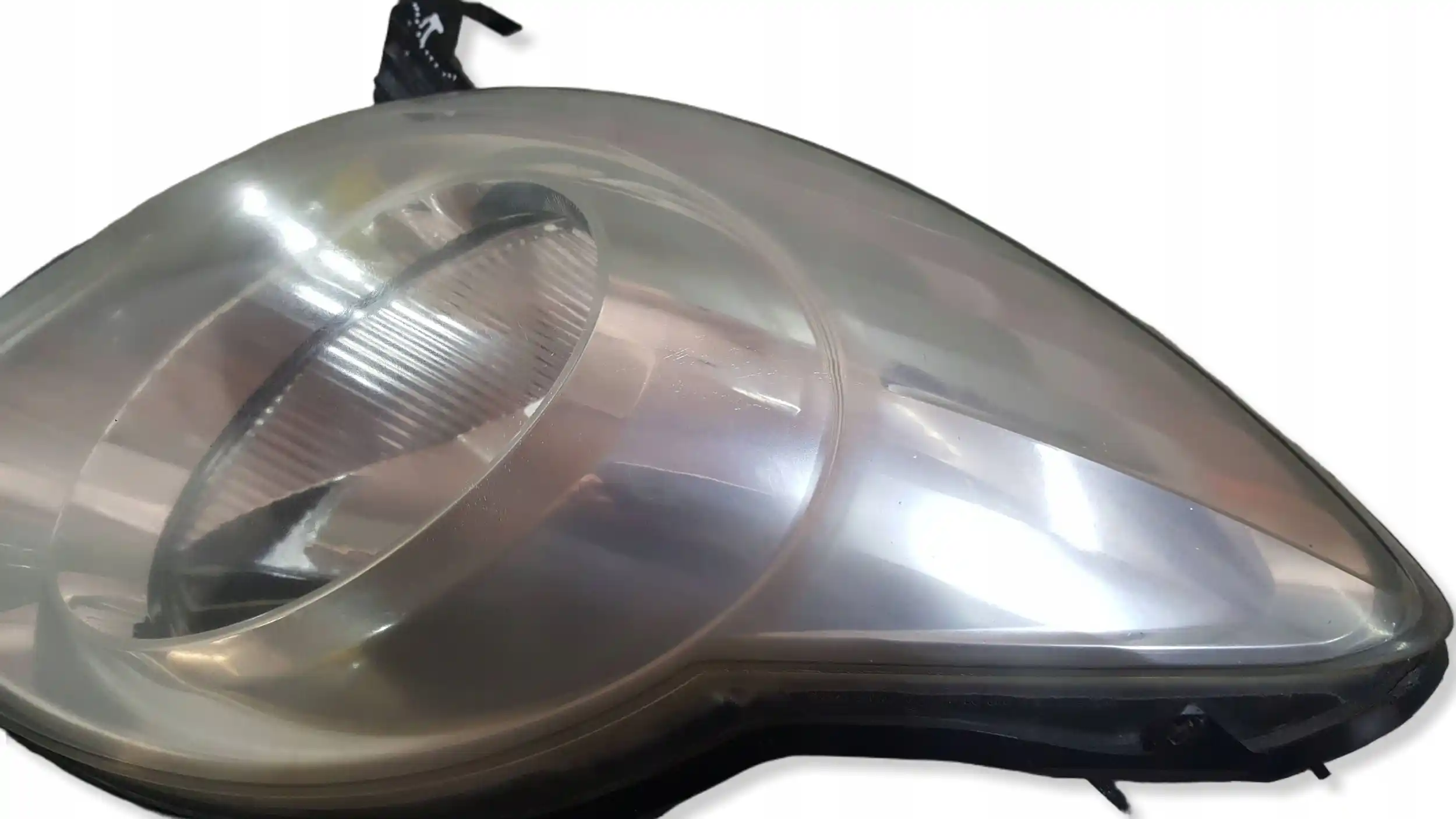 LAMPA PRAWY PRZÓD PRZEDNIA 811100H030 PEUGEOT 107 05-