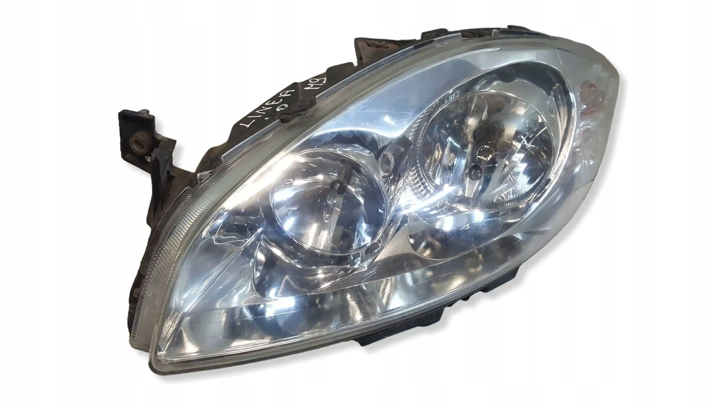 LAMPA LEWY PRZÓD PRZEDNIA FIAT LINEA 07-