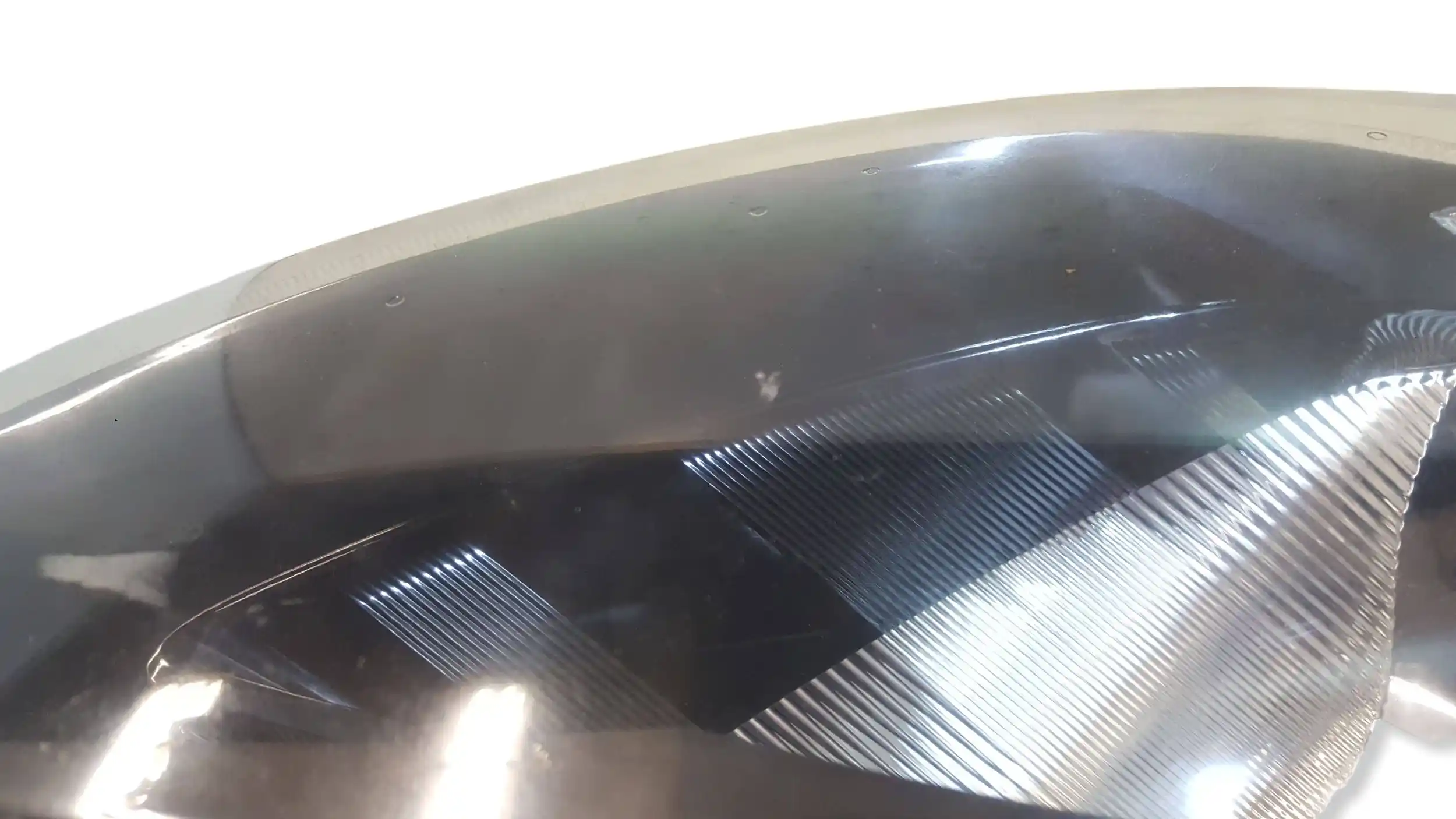 LAMPA PRAWY PRZÓD PRZEDNIA MAZDA 2 DE HB 07-14