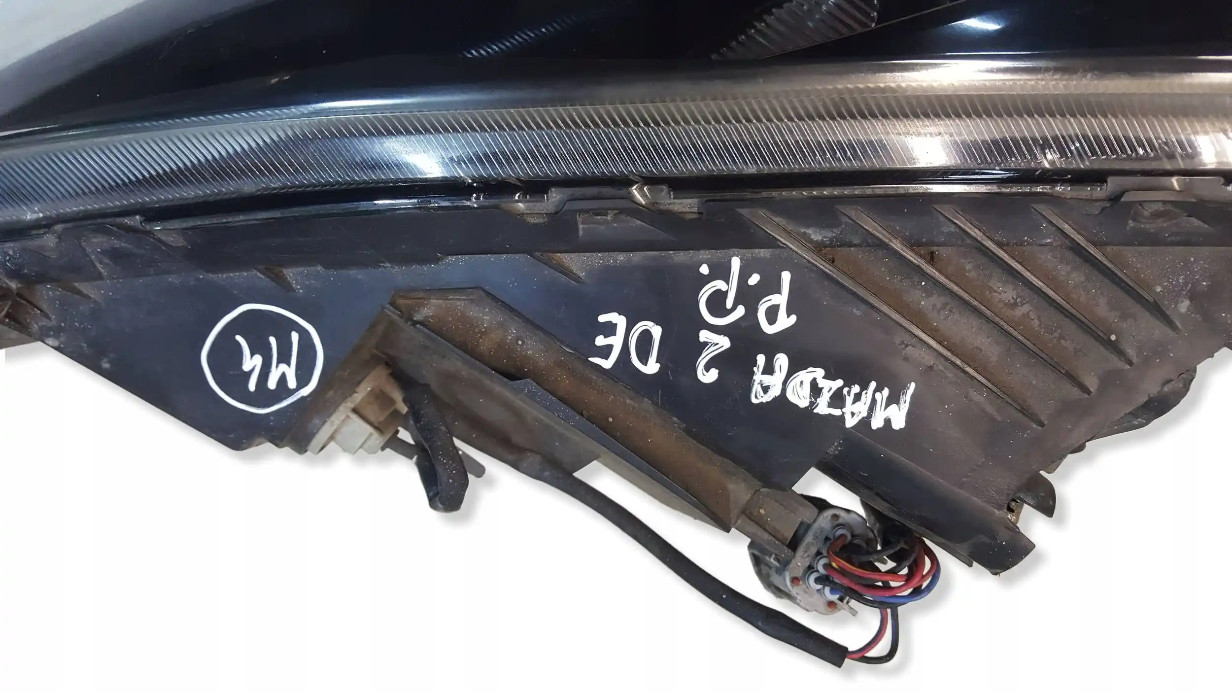 LAMPA PRAWY PRZÓD PRZEDNIA MAZDA 2 DE HB 07-14