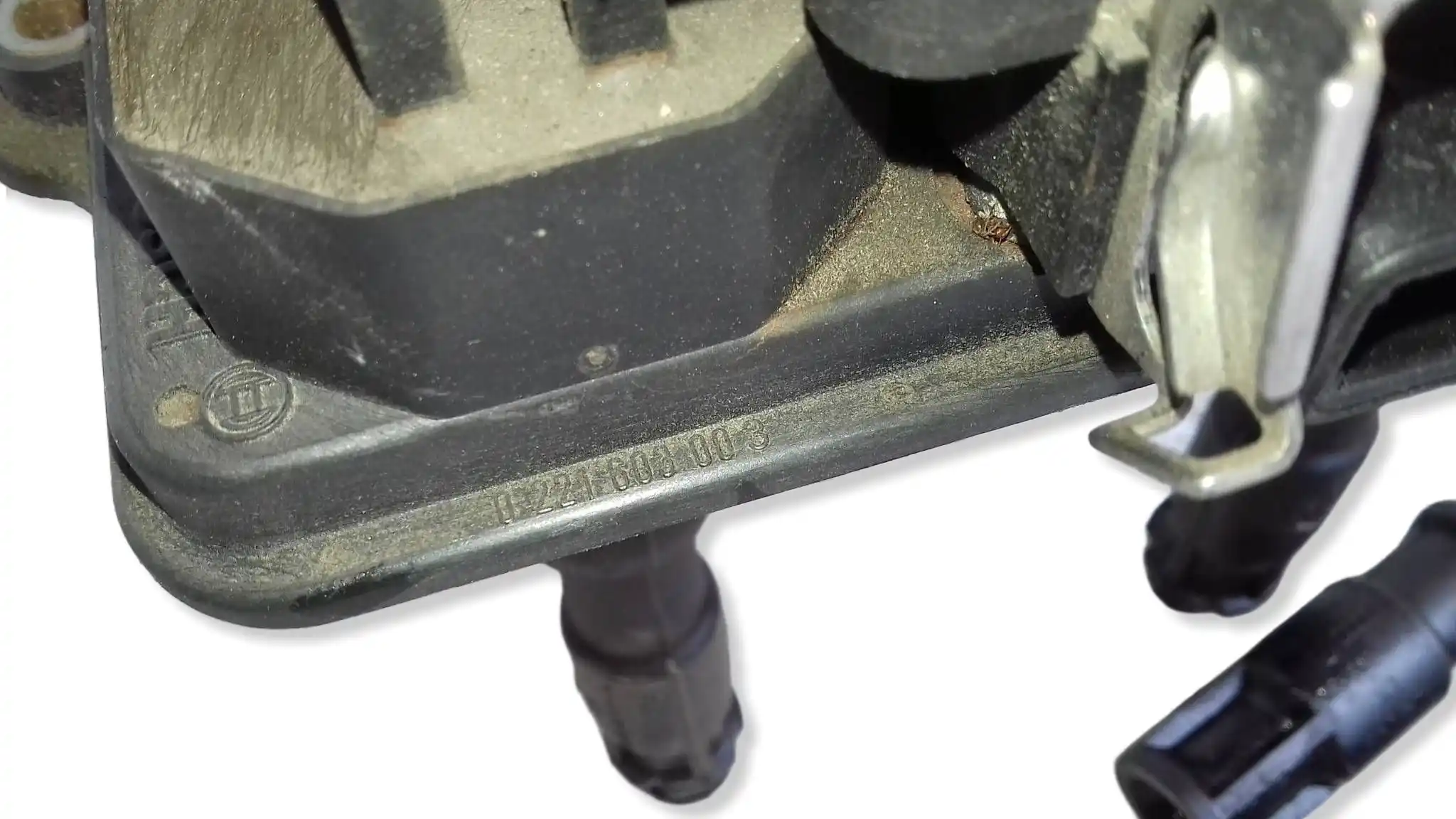 CEWKA ZAPŁONOWA 0221603003 058905105A AUDI A4 B5 PASSAT B5 1.8 20V 94-