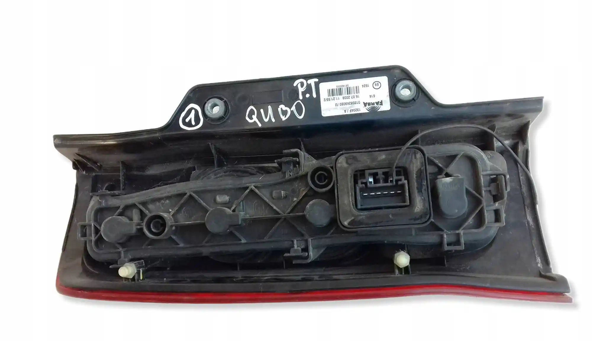 LAMPA PRAWY TYŁ TYLNA 01358249080 FIAT QUBO FIORINO III BIPPER NEMO 07-