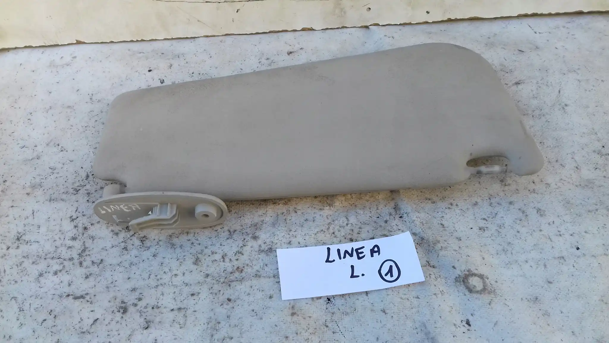 OSŁONA PRZECIWSŁONECZNA SŁONECZNIK LEWY FIAT LINEA 07-15