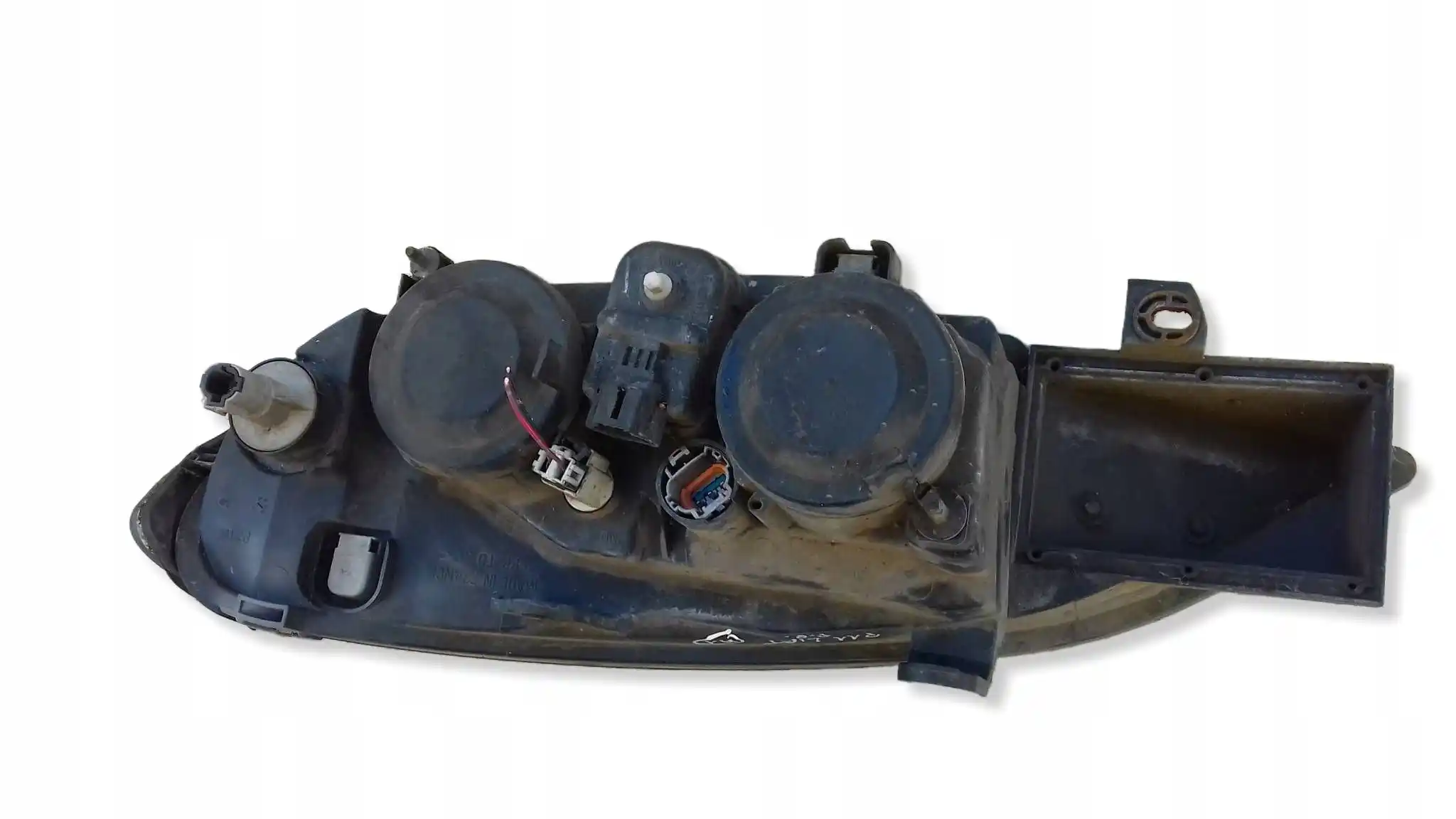 LAMPA PRAWY PRZÓD PRZEDNIA 260109F600 NISSAN PRIMERA P11 LIFT