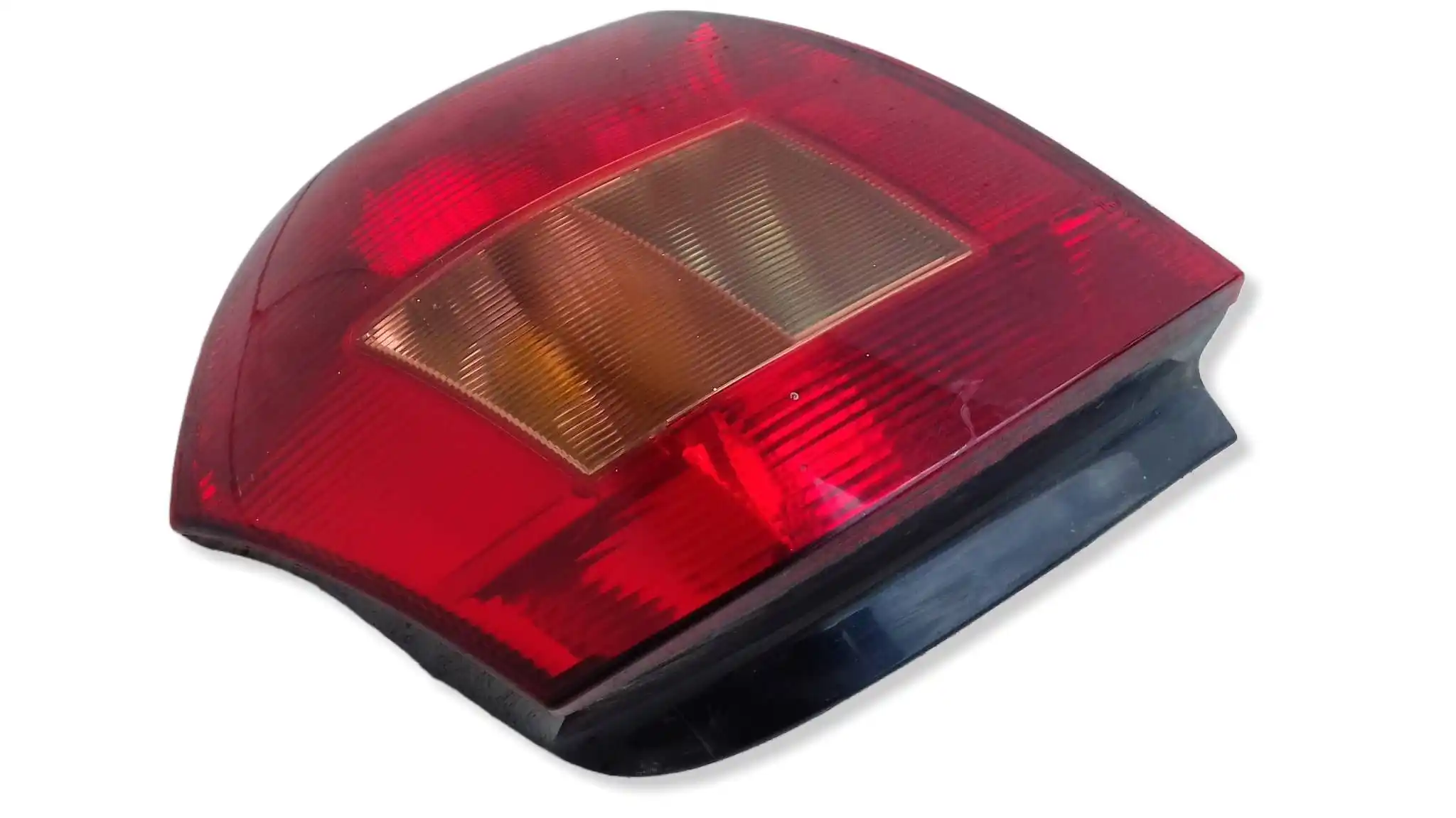 LAMPA PRAWY TYŁ TYLNA TOYOTA COROLLA E12 HB 01-04