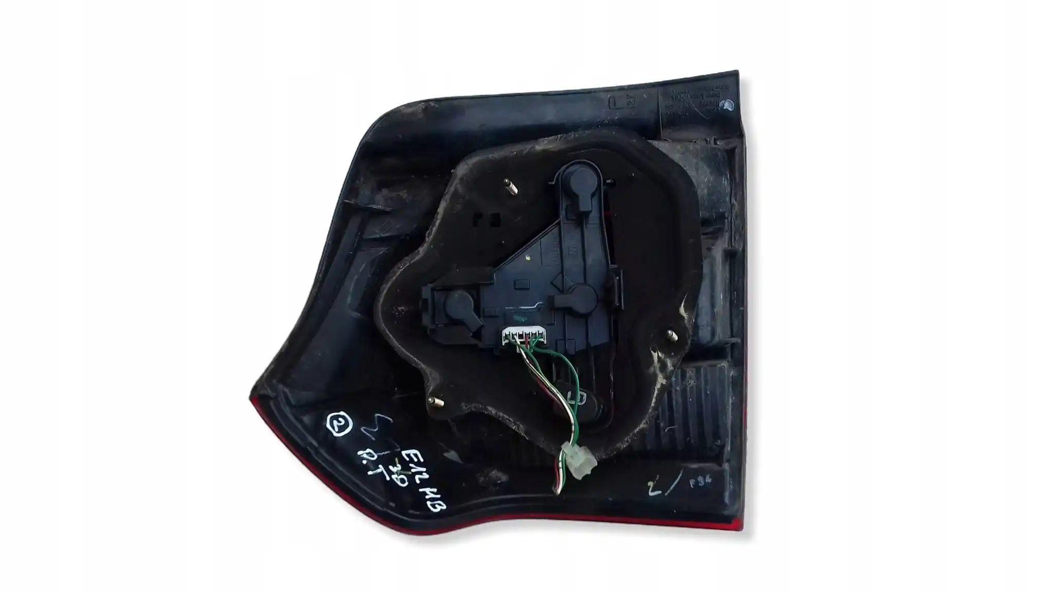 LAMPA PRAWY TYŁ TYLNA TOYOTA COROLLA E12 HB 01-04