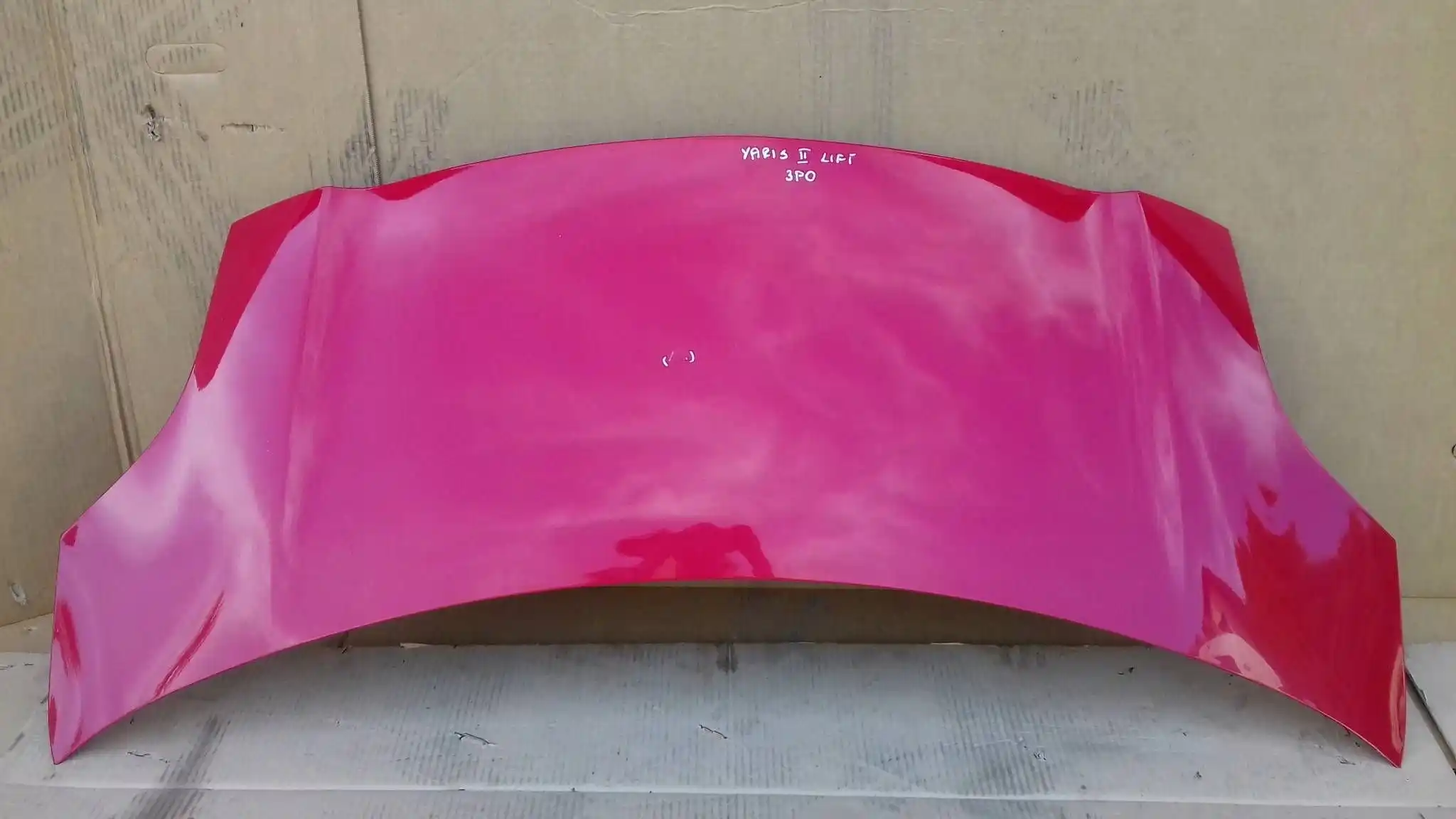 MASKA POKRYWA PRZÓD PRZEDNIA TOYOTA YARIS II 5D HB 05- LAK.3P0