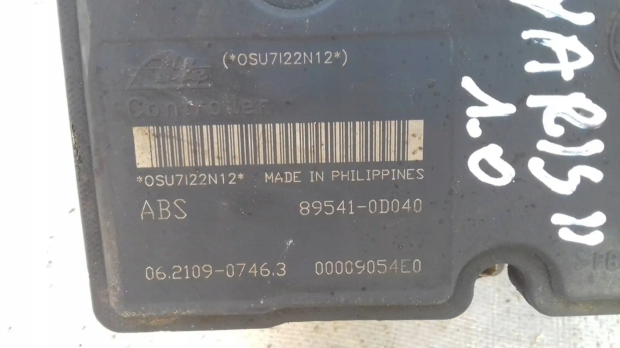 POMPA ABS 445100D031 TOYOTA YARIS II 05-