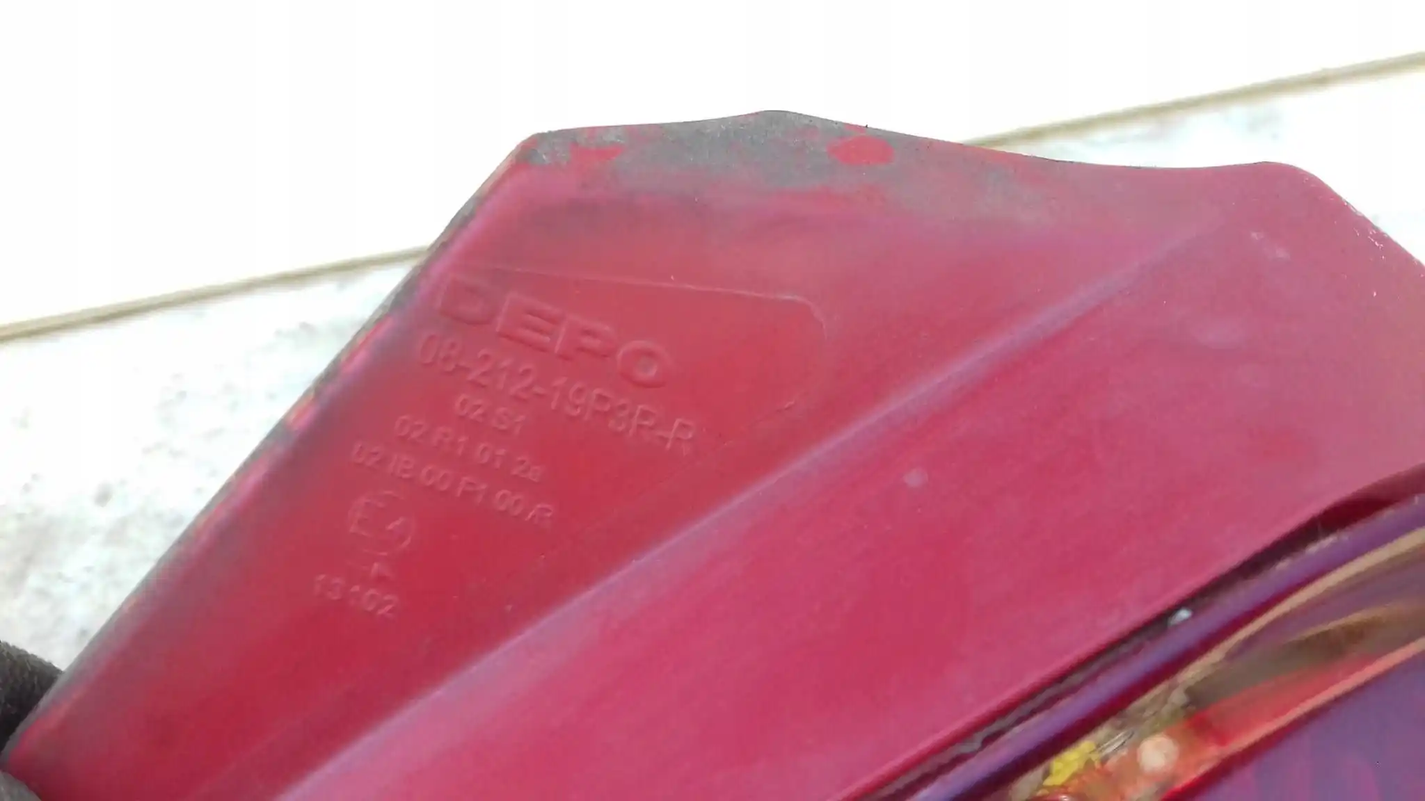 LAMPA PRAWY TYŁ TYLNA DEPO TOYOTA YARIS II HB 05-09