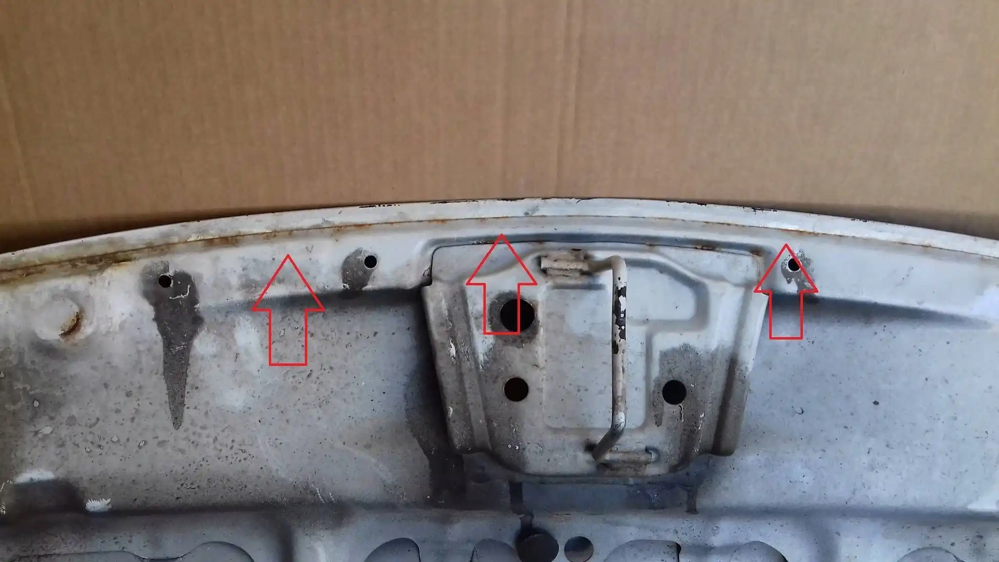 MASKA POKRYWA PRZÓD PRZEDNIA TOYOTA YARIS II 05- 068
