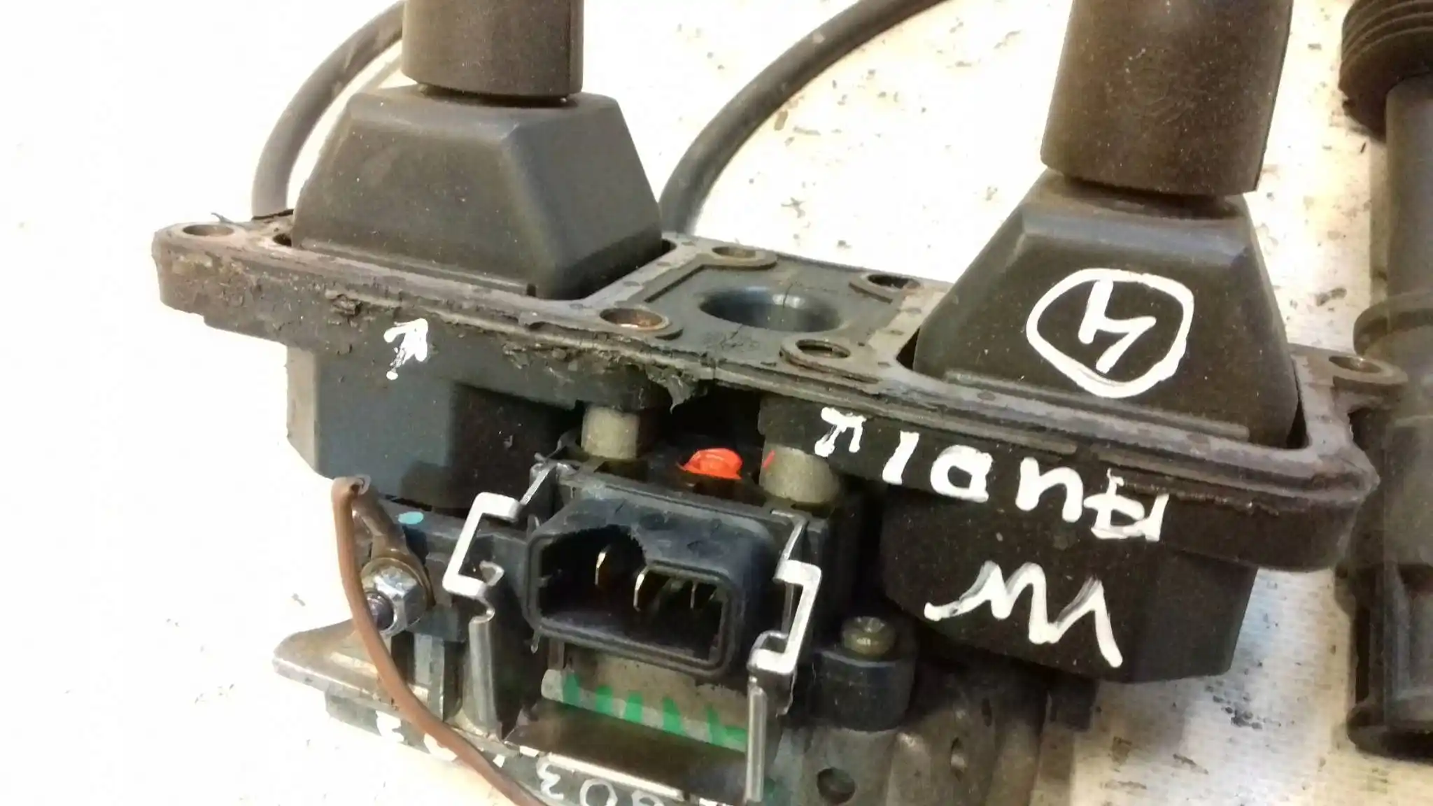 CEWKA ZAPŁONOWA 0221603003 1.8 20V VW AUDI SEAT SKODA
