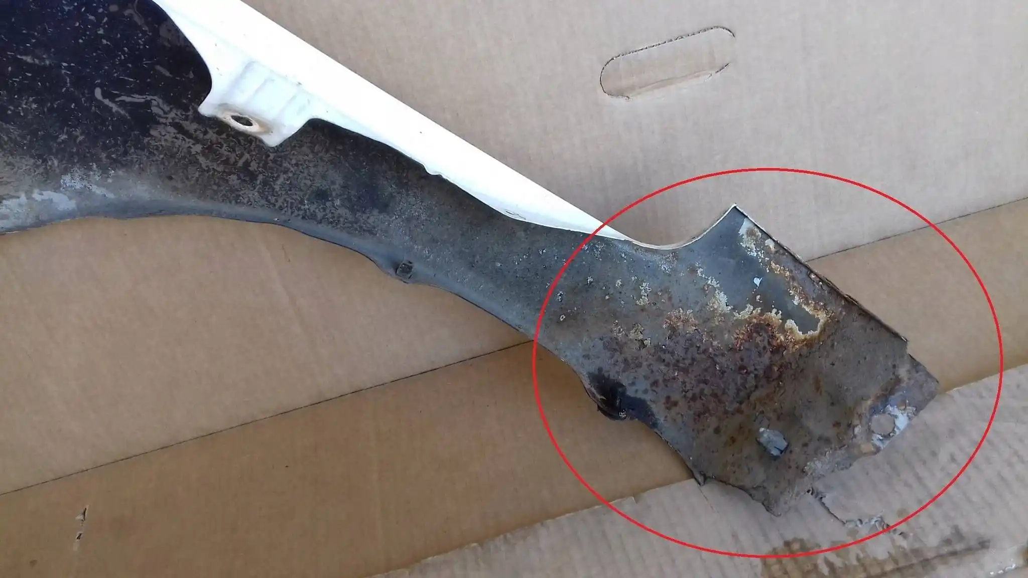 BŁOTNIK PRAWY PRZÓD PRZEDNI TOYOTA YARIS II 05- 068