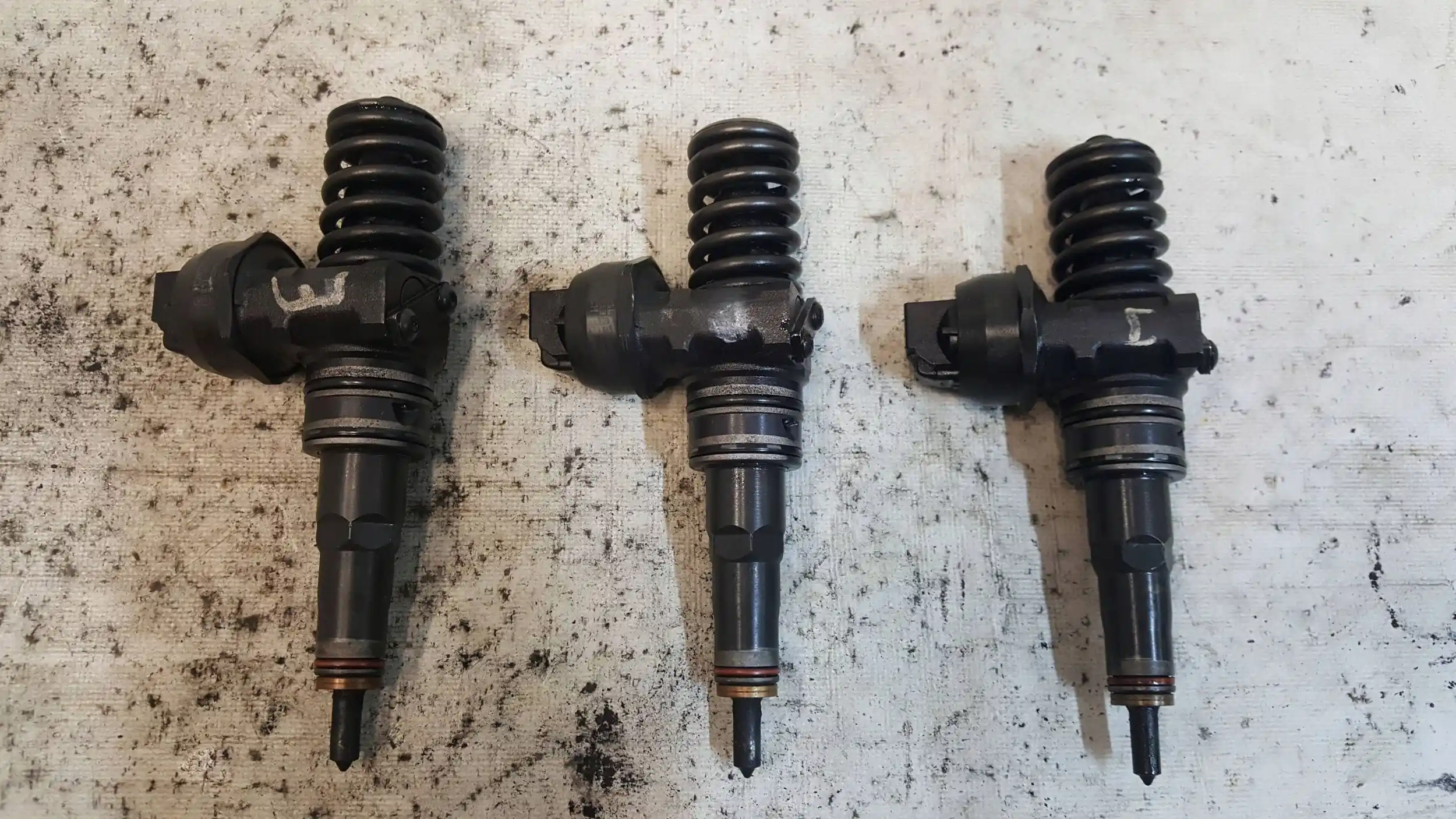 POMPOWTRYSKIWACZE WTRYSKI 0414720216 038130073BA VW SEAT SKODA AUDI 1.9 TDI