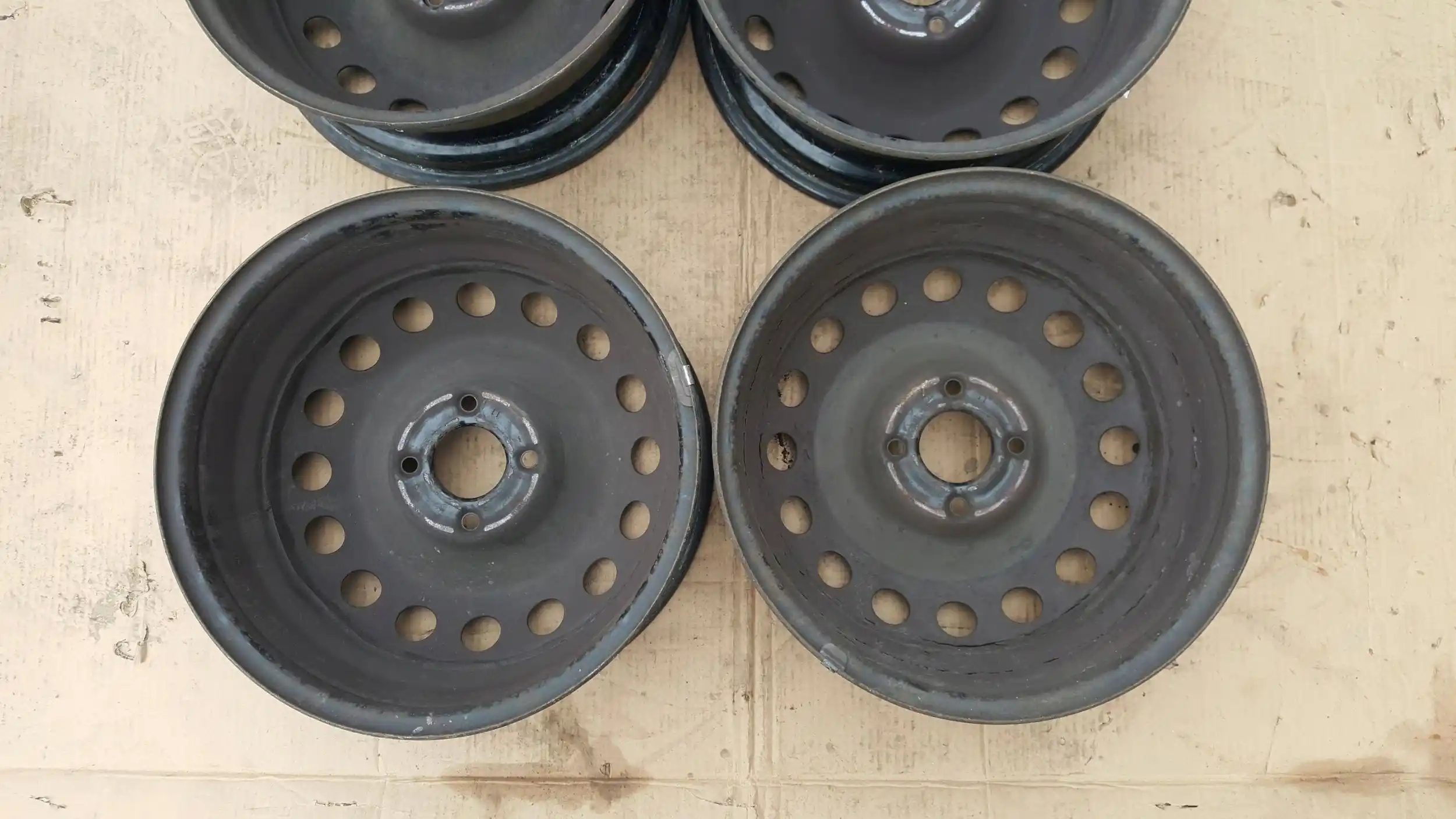 FELGI FELGA STALOWE KOMPLET PSA PEUGEOT CITROEN 6,5Jx16'' 4x108 ET26