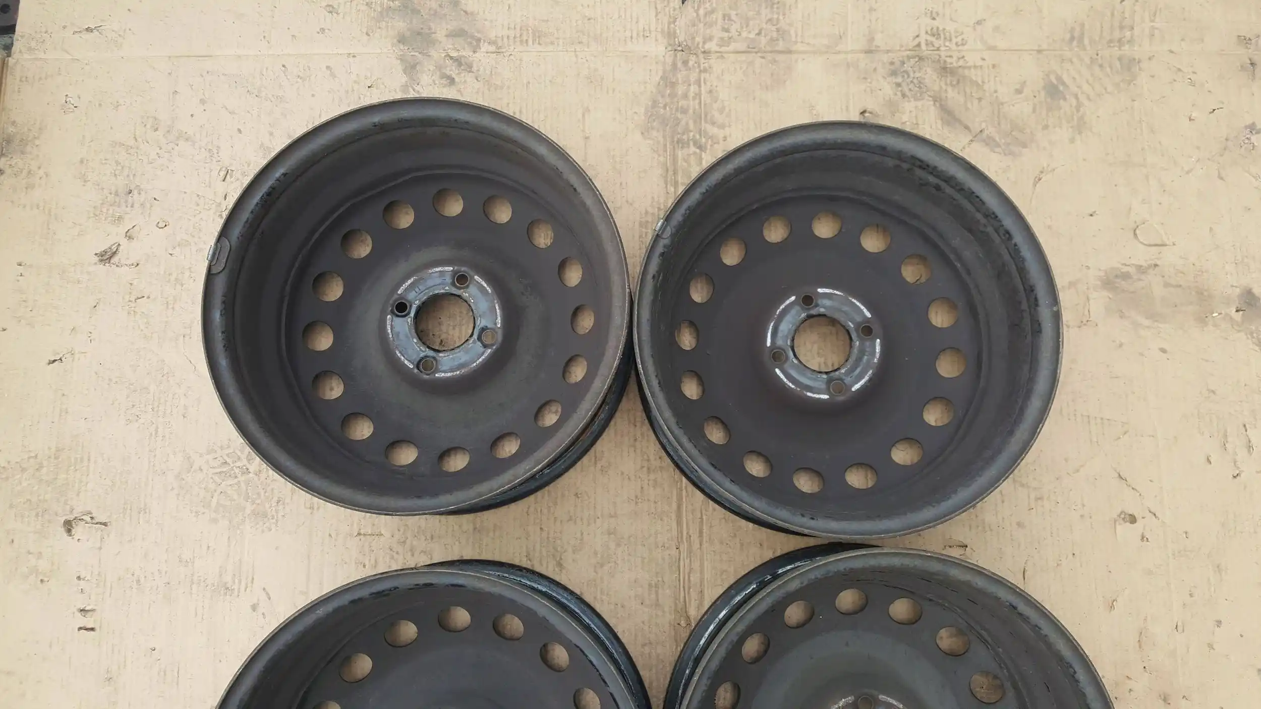 FELGI FELGA STALOWE KOMPLET PSA PEUGEOT CITROEN 6,5Jx16'' 4x108 ET26