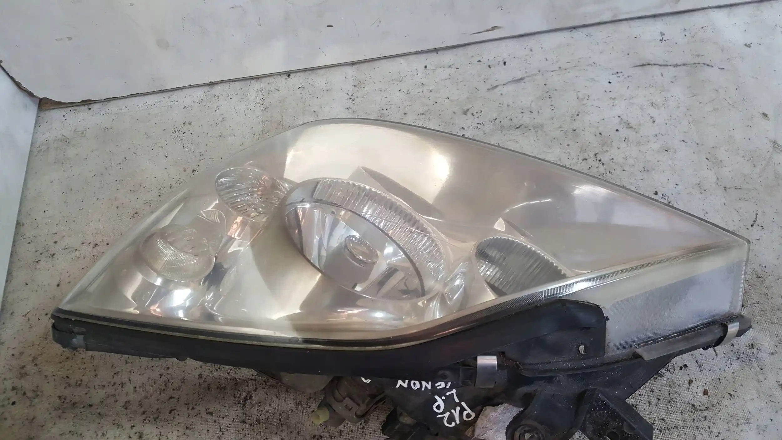 LAMPA LEWY PRZÓD PRZEDNIA XENON PRZETWORNICA NISSAN PRIMERA P12 02-