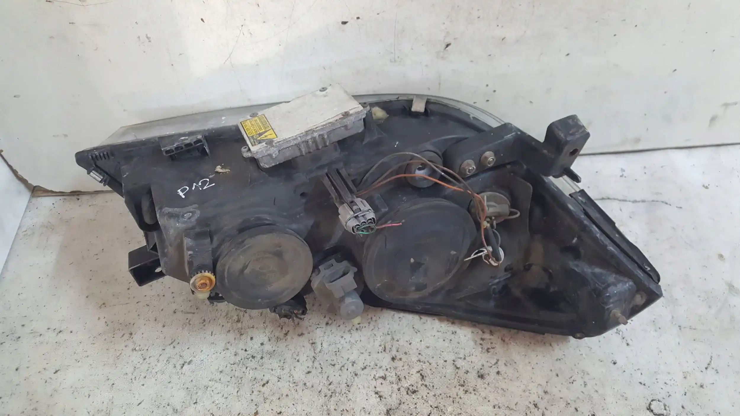 LAMPA LEWY PRZÓD PRZEDNIA XENON PRZETWORNICA NISSAN PRIMERA P12 02-
