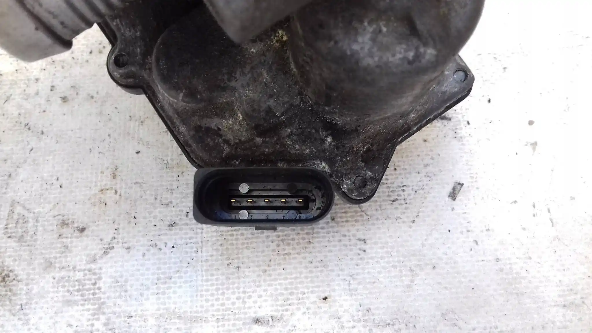PRZEPUSTNICA 03L128063D A2C53337753 AUDI VW SEAT SKODA 2.0 TDI