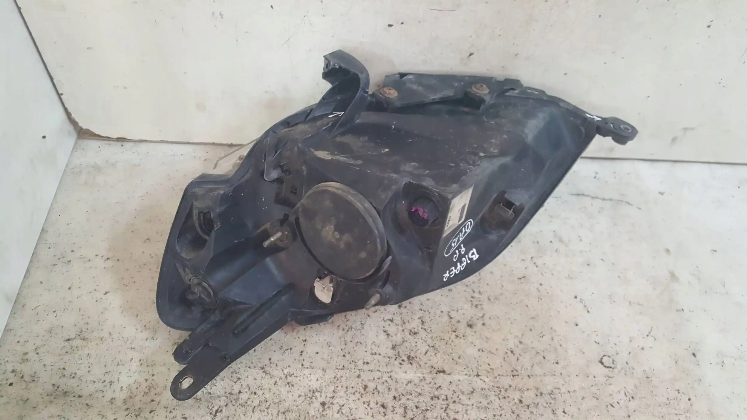 LAMPA PRAWY PRZÓD PRZEDNIA 45560999 PEUGEOT BIPPER FIORINO III QUBO 07-17